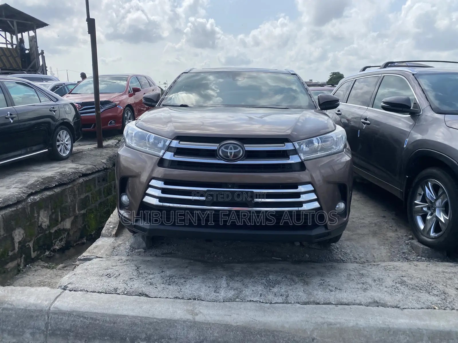 Toyota Highlander Limited Platinum 4x4 V6 (3.5L 6cyl 8A) 2018 Brown