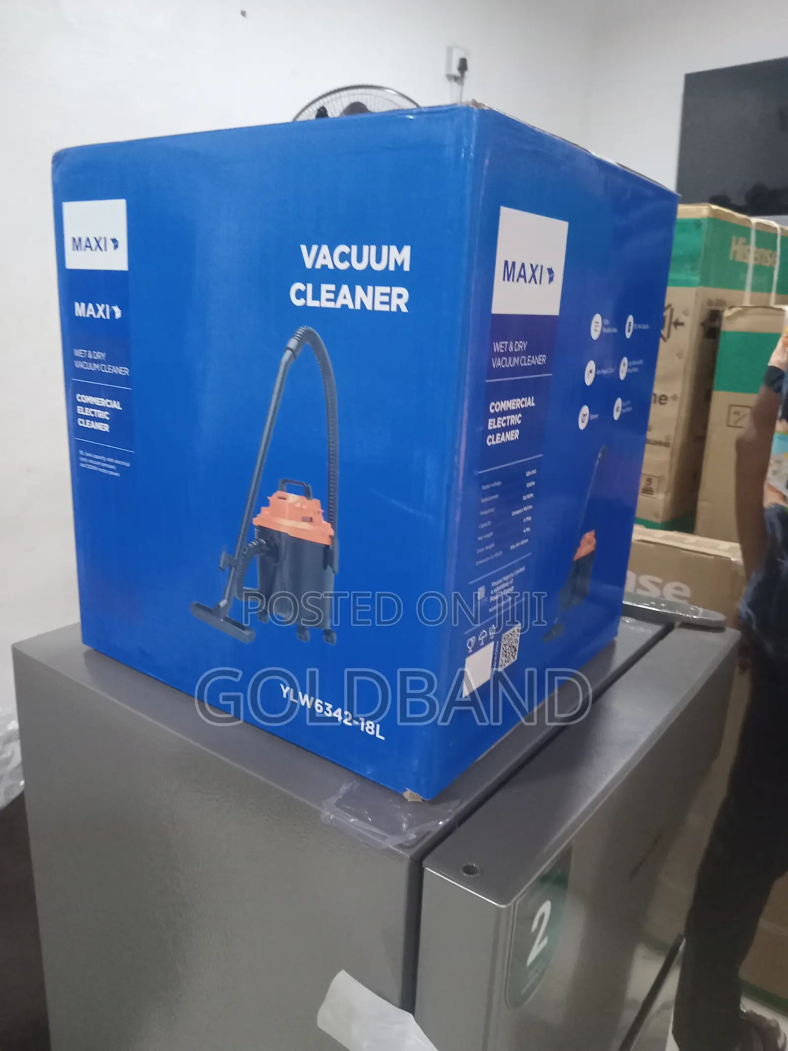 Maxi Commercial Vacuum for Shops Offices