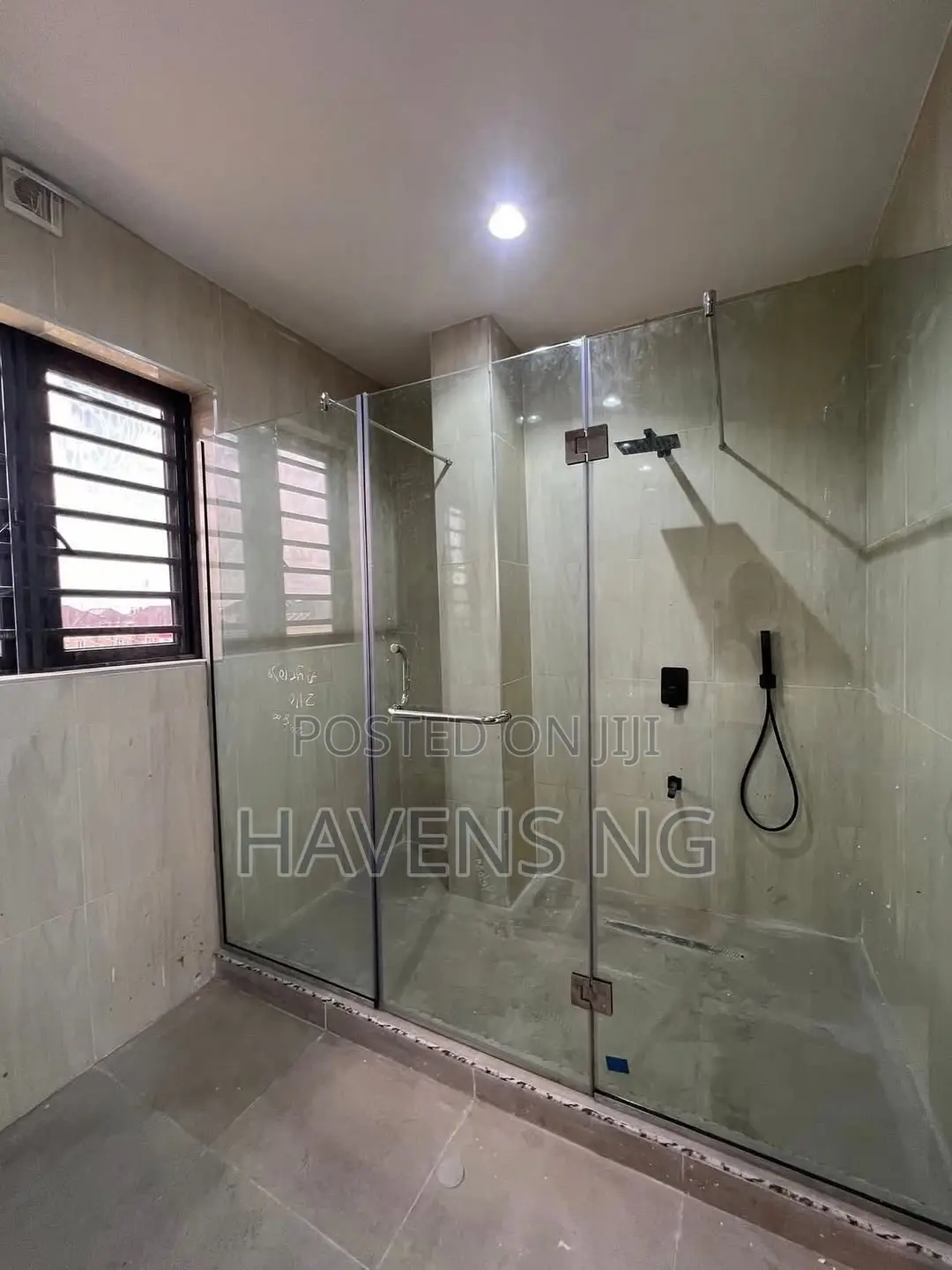 4bdrm Duplex in Ologolo for sale