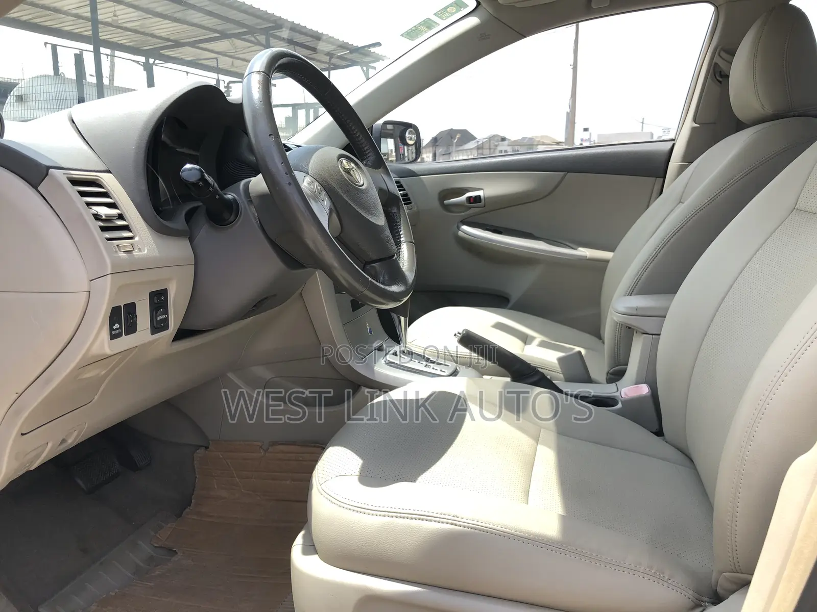 Toyota Corolla 1.4 Advanced 2009 Silver