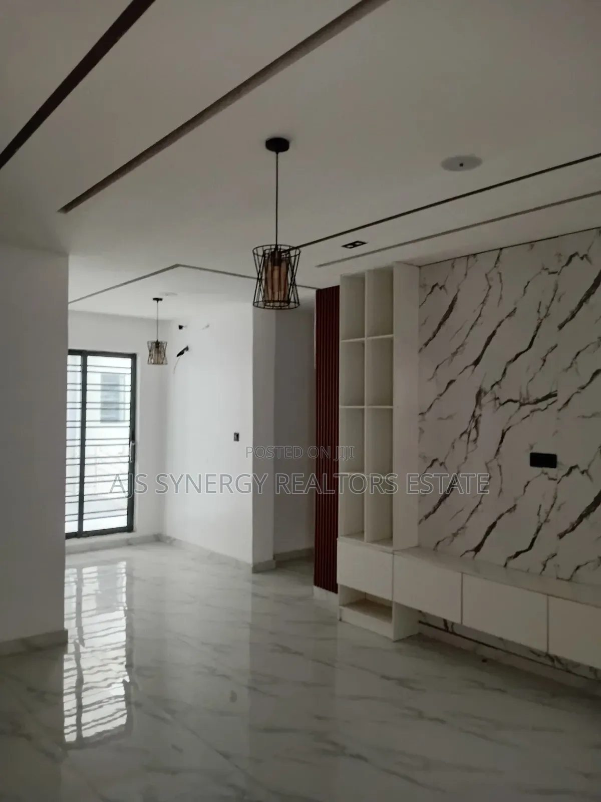 2bdrm Duplex in Chisco, Ikate for sale