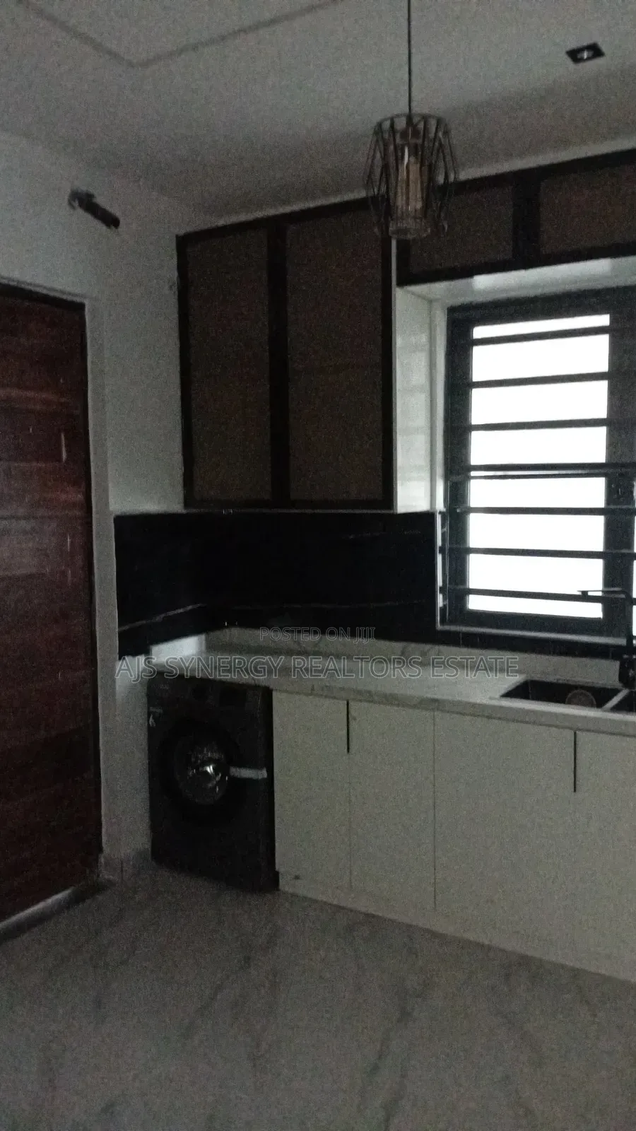 2bdrm Duplex in Chisco, Ikate for sale