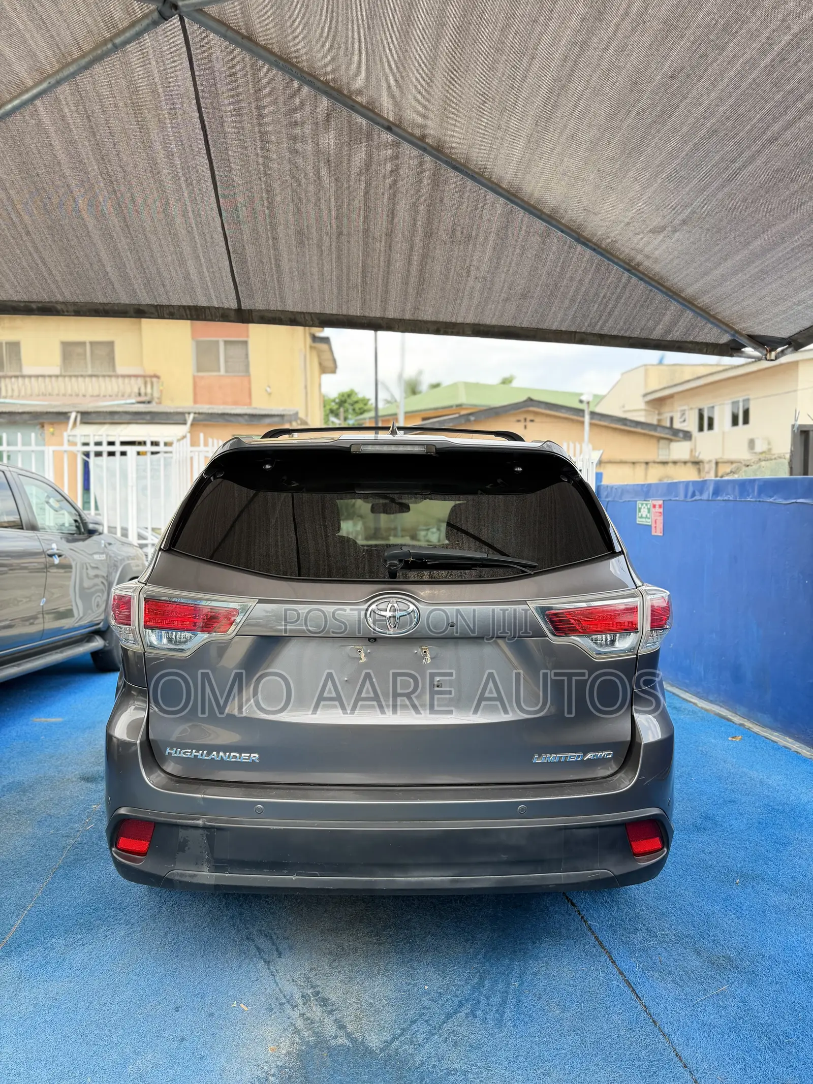 Toyota Highlander Limited V6 4x4 (3.5L 6cyl 6A) 2016 Gray