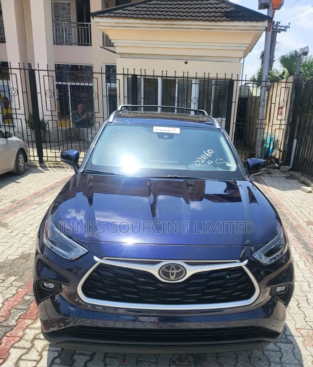 Toyota Highlander XLE FWD 2020 Blue