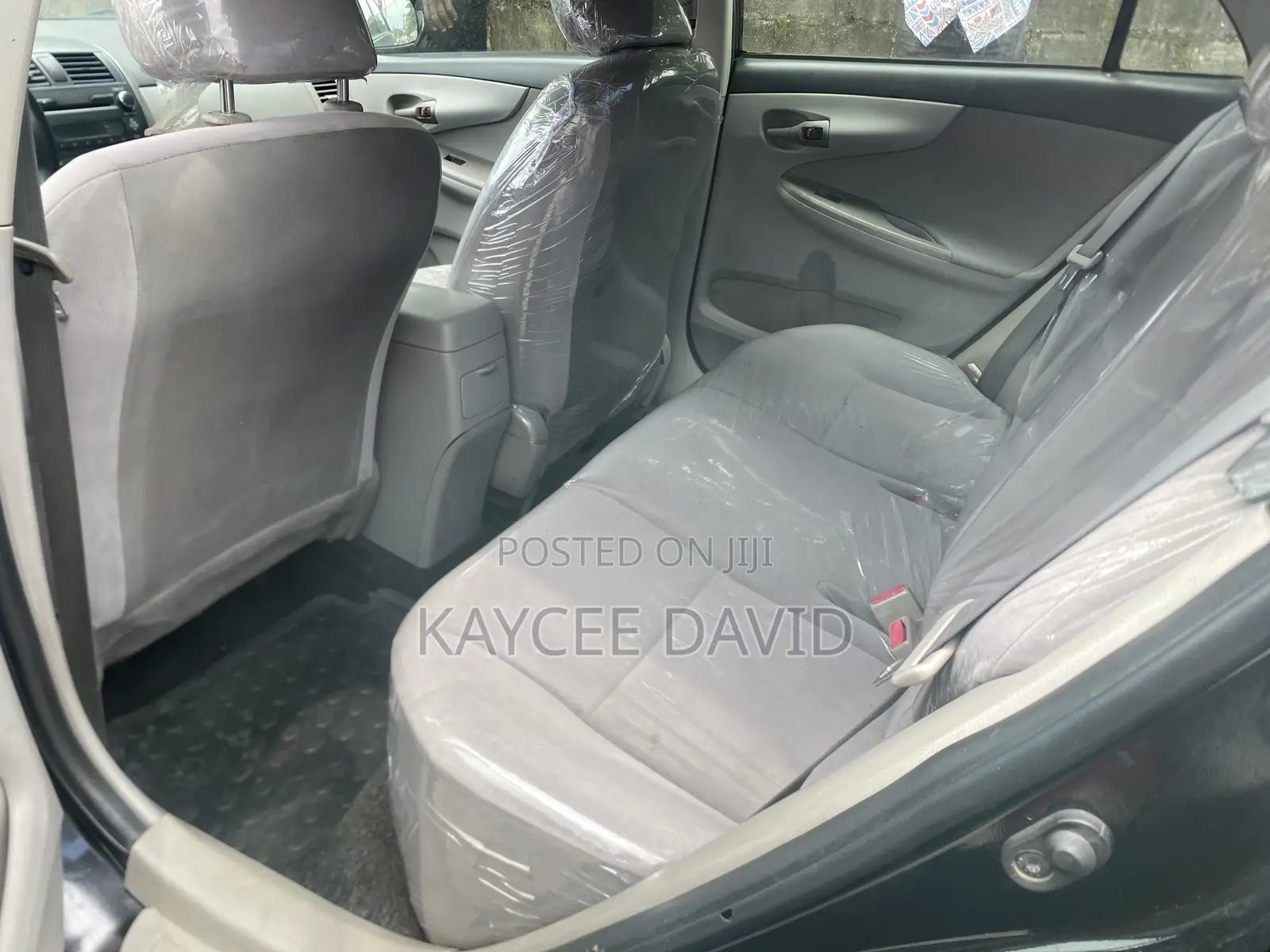 Toyota Corolla LE 4dr Sedan (1.8L 4cyl 4A) 2012 Black
