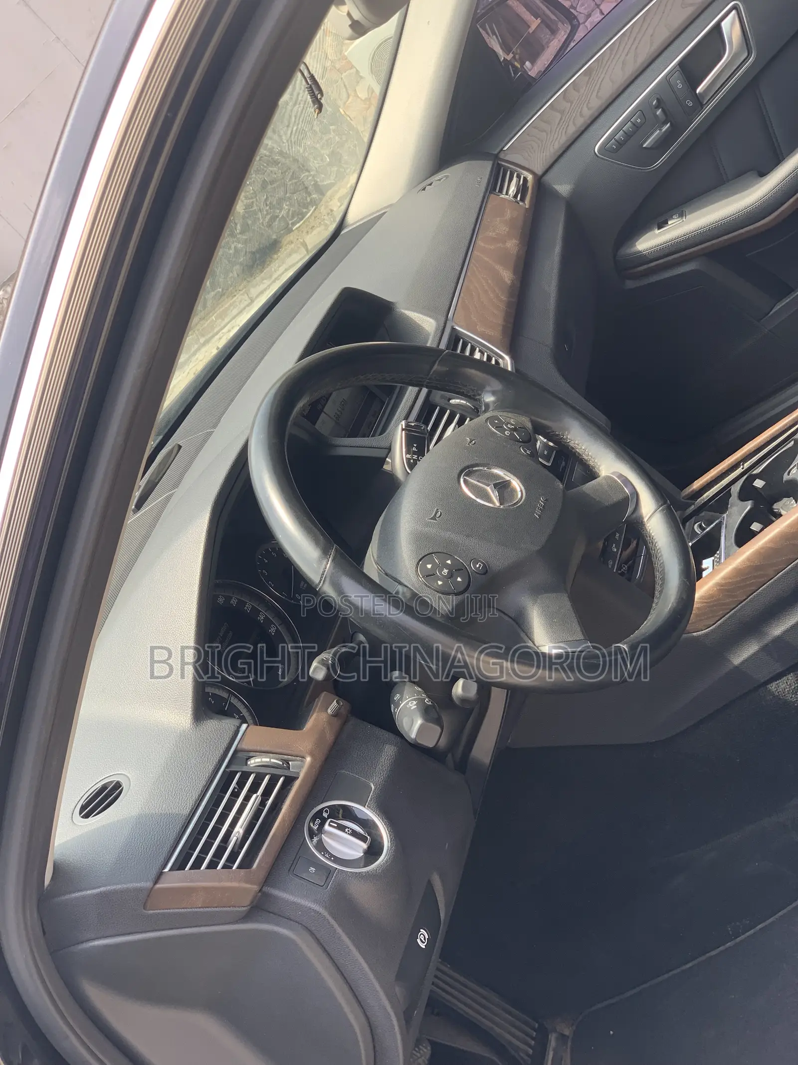 Mercedes-Benz E350 Base 4Matic Sedan AWD (3.5L 6cyl 7A) 2013 Black
