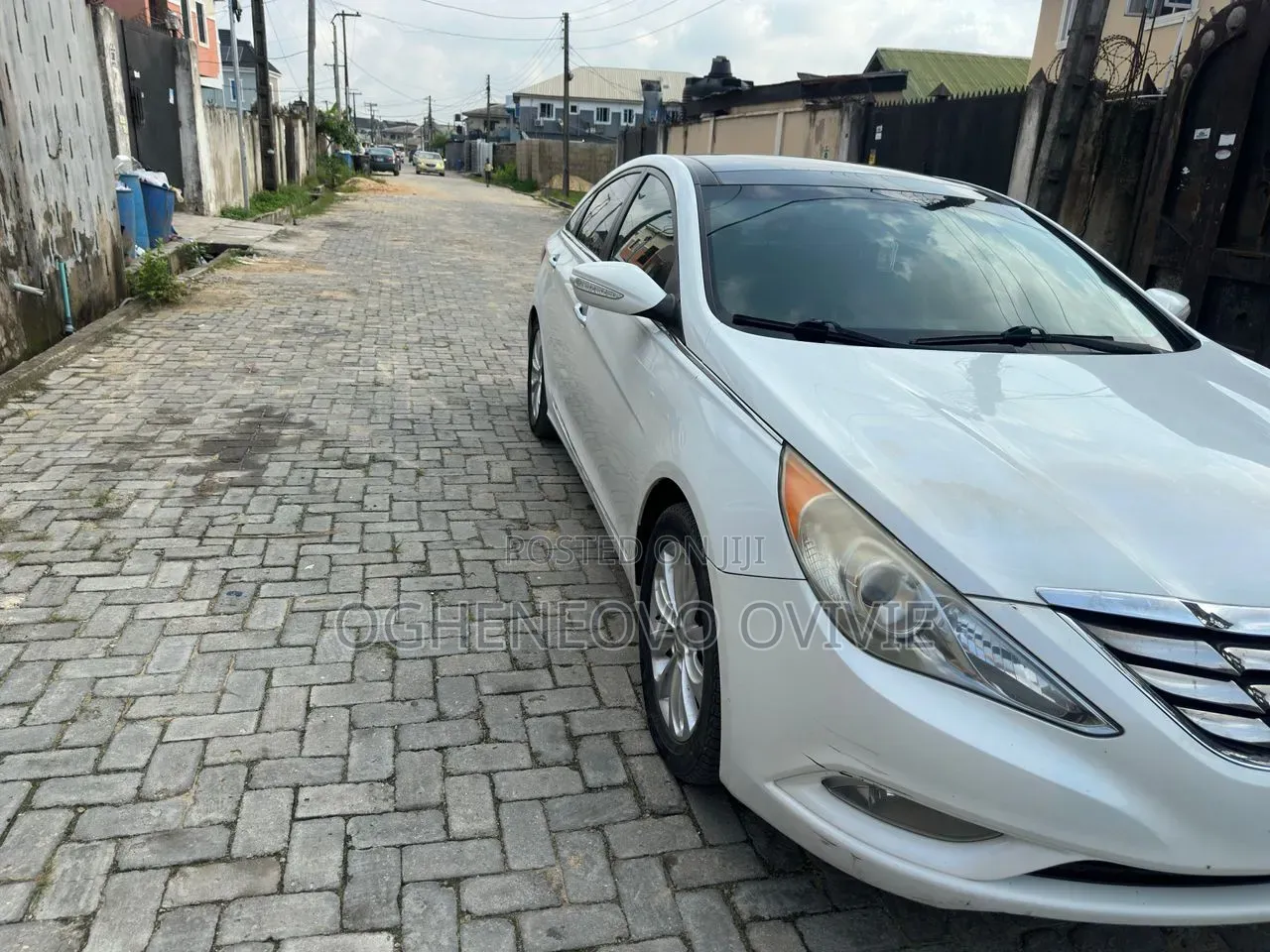 Hyundai Sonata Limited 2.0T Sedan (2.0L 4cyl 6A) 2012 White
