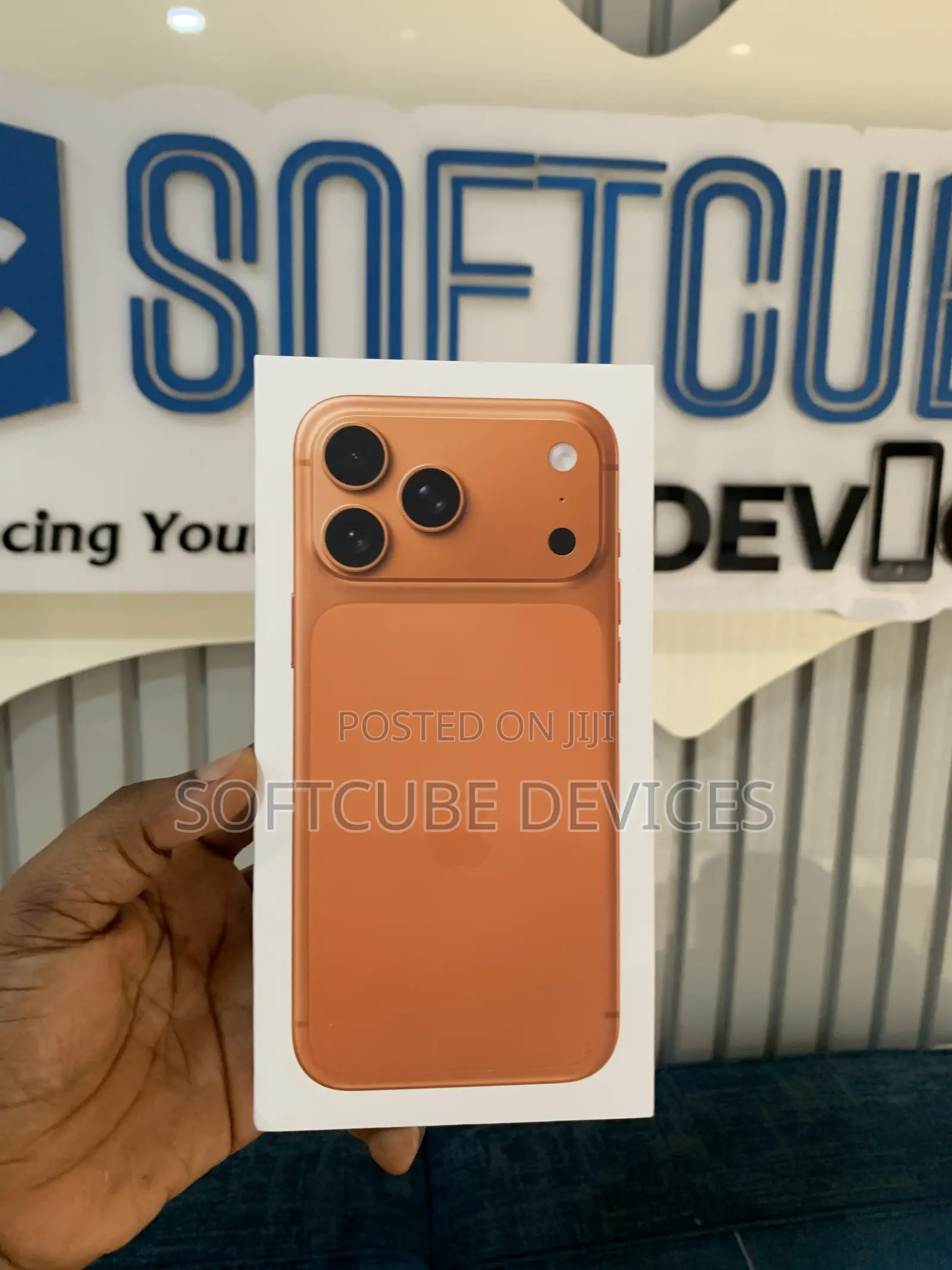 New Apple iPhone 17 Pro Max 512 GB Orange