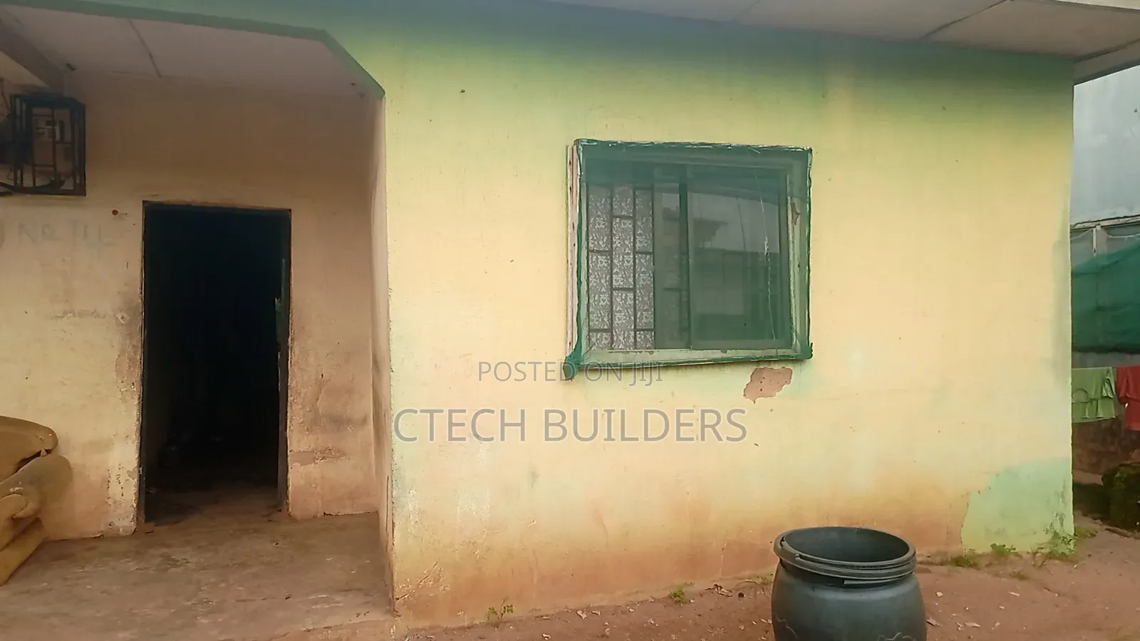 6bdrm House in Benin City for sale
