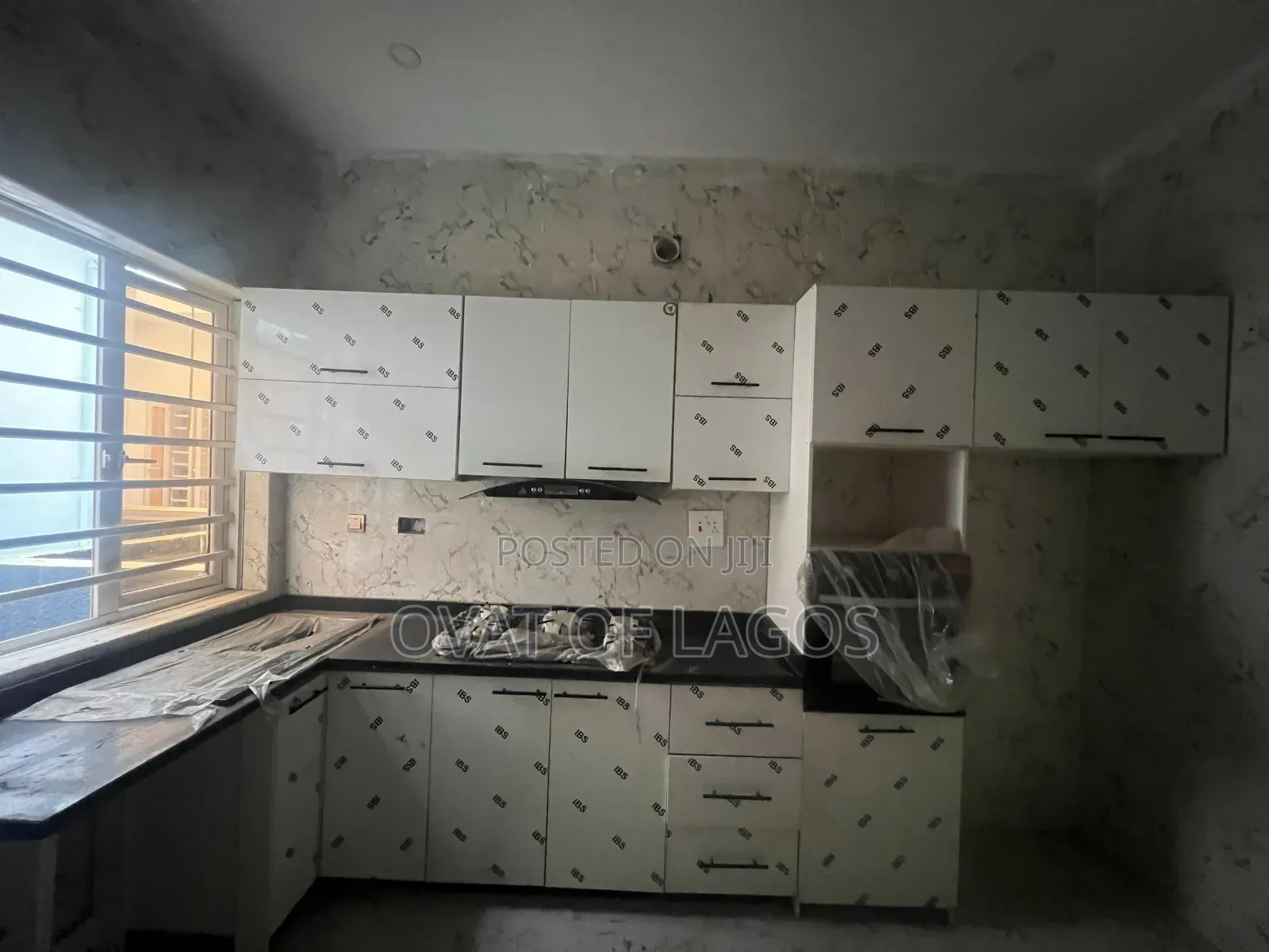 4bdrm Duplex in Ikota for sale