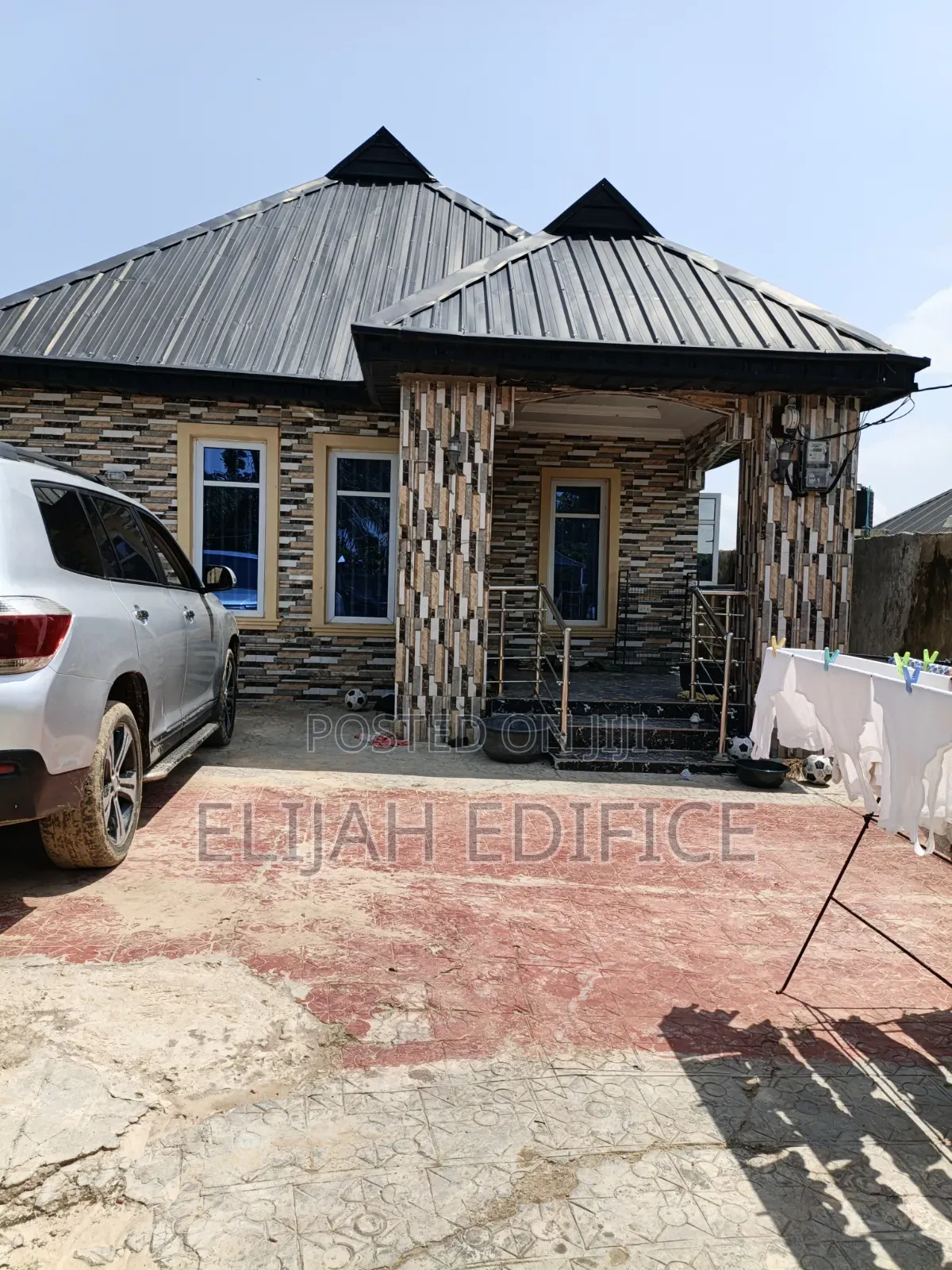 Furnished 3bdrm Bungalow in Oreta, Igbogbo for sale