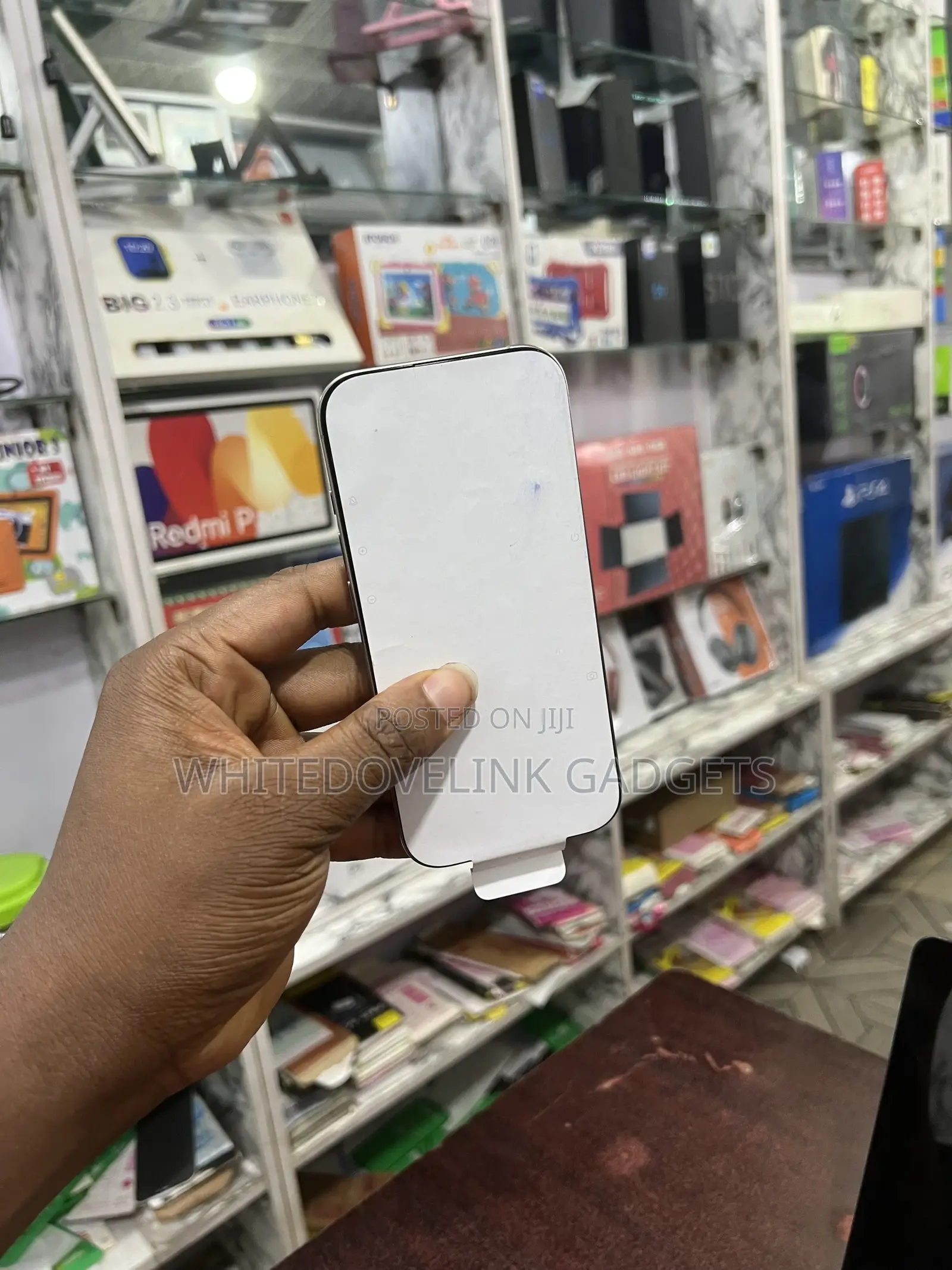 Apple iPhone 16 Pro 128 GB Silver