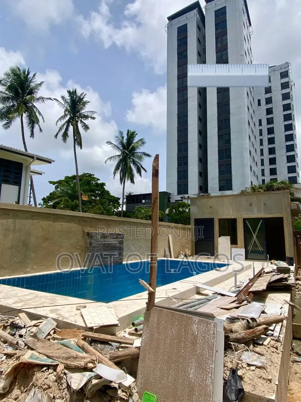 4bdrm Duplex in Victoria Island for sale