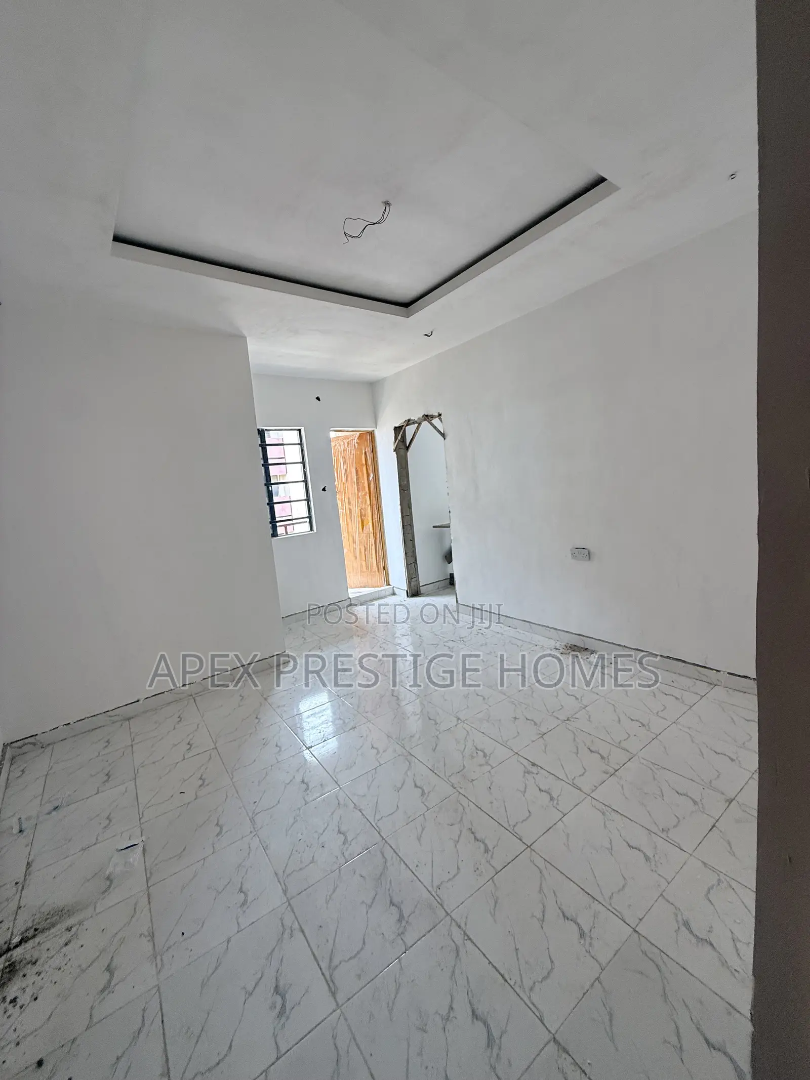 1bdrm Block of Flats in Off Pedro, Shomolu / Shomolu for sale