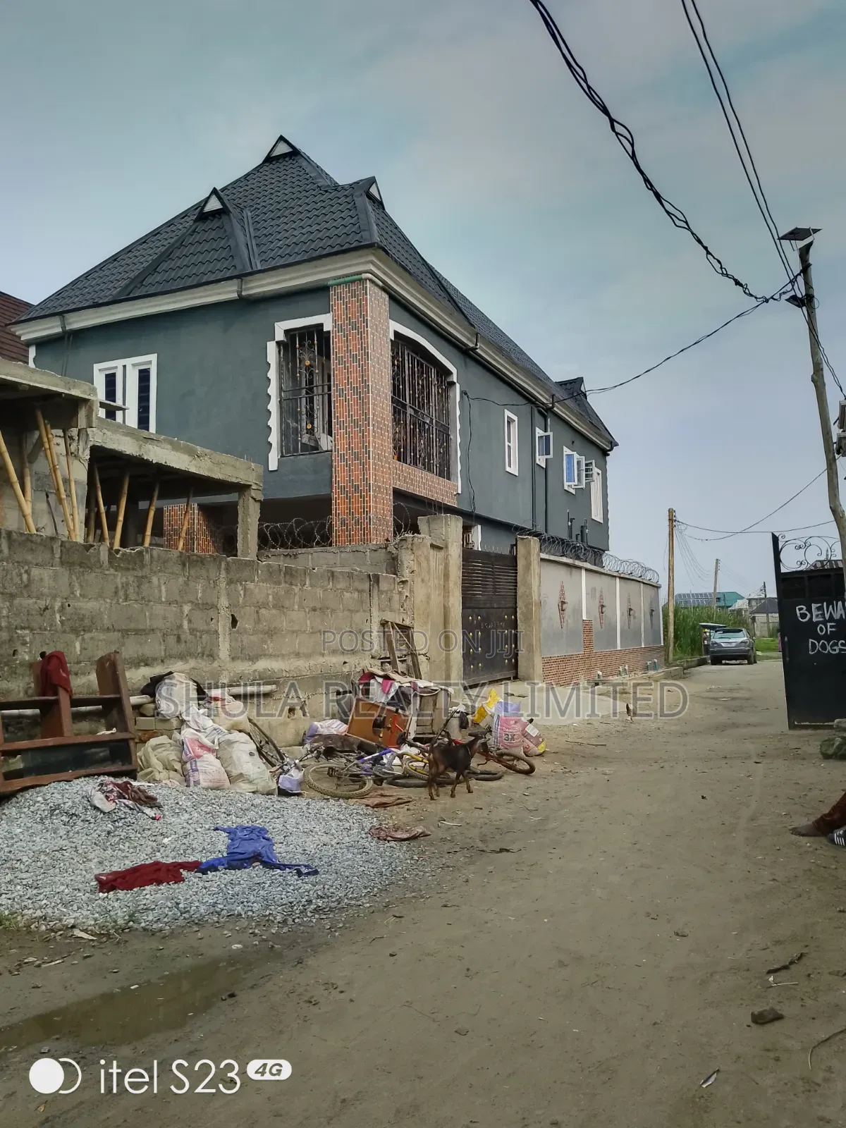Furnished 4bdrm Duplex in Ajangbadi for sale