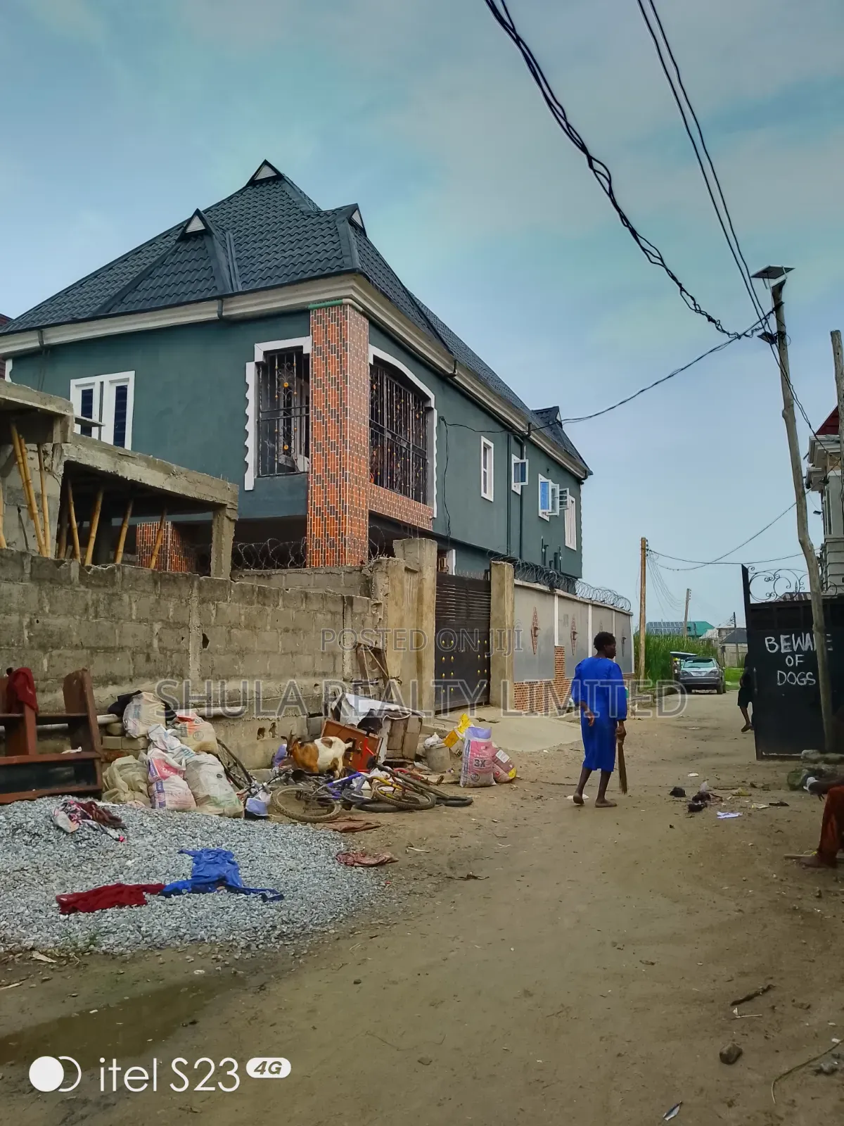 Furnished 4bdrm Duplex in Ajangbadi for sale