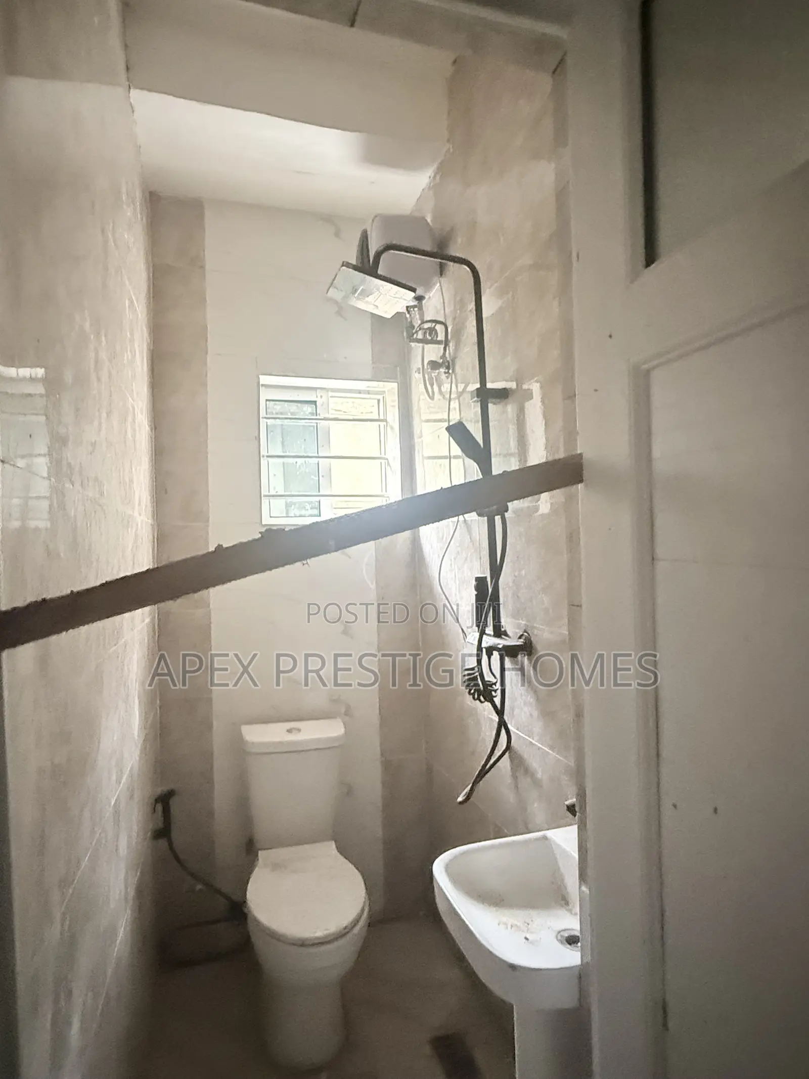 Studio Apartment in Onike Iwaya for sale