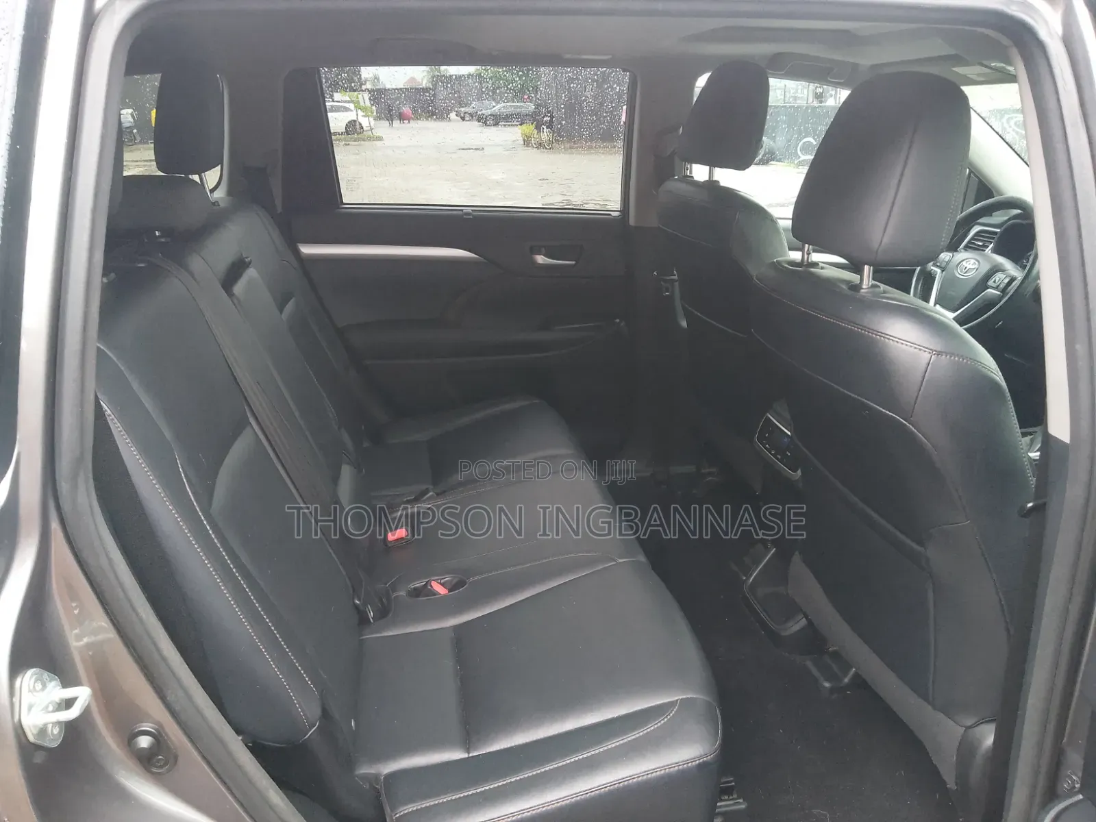 Toyota Highlander XLE 4x4 V6 (3.5L 6cyl 8A) 2017 Gray