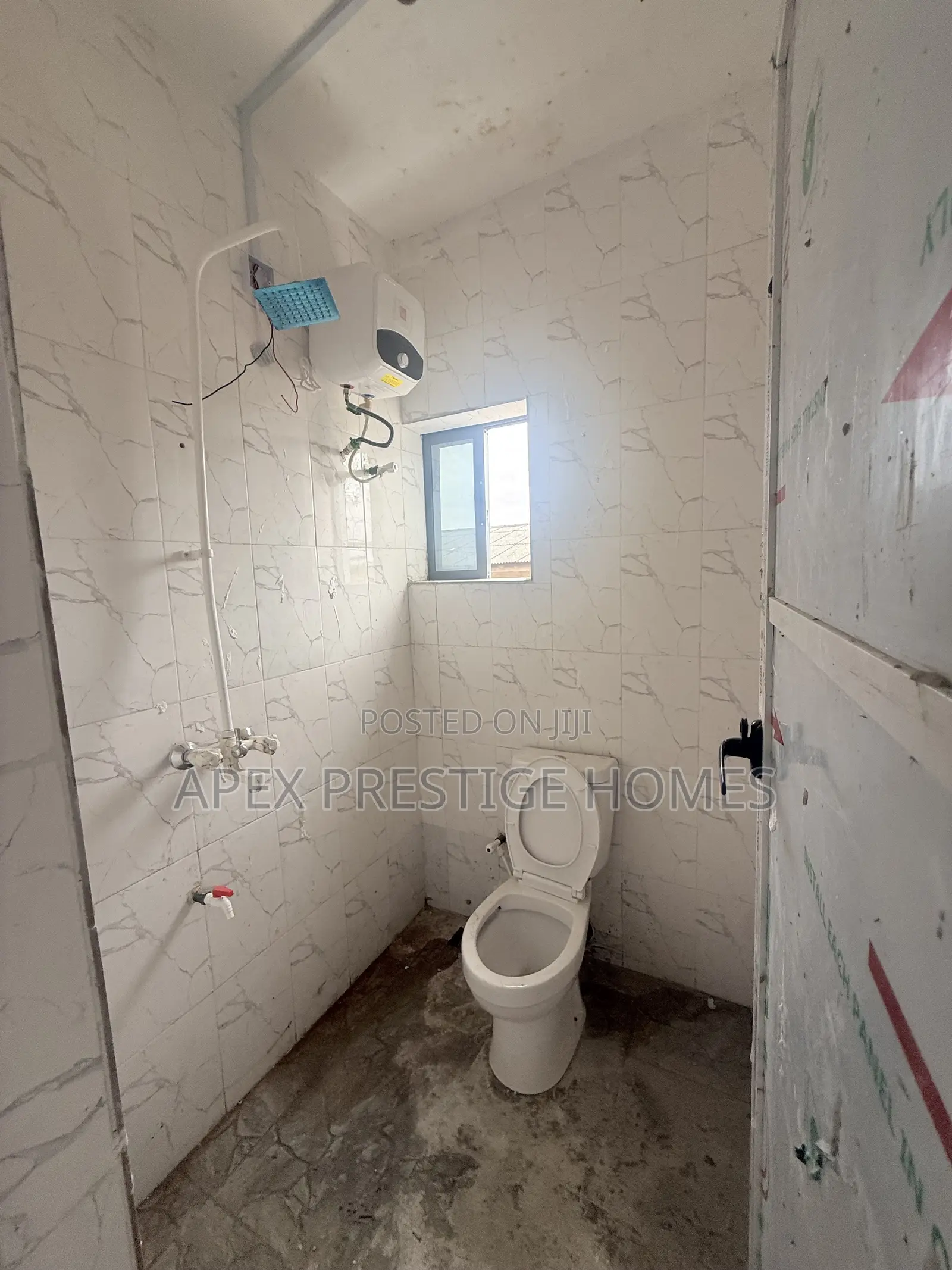 Studio Apartment in Shomolu for sale