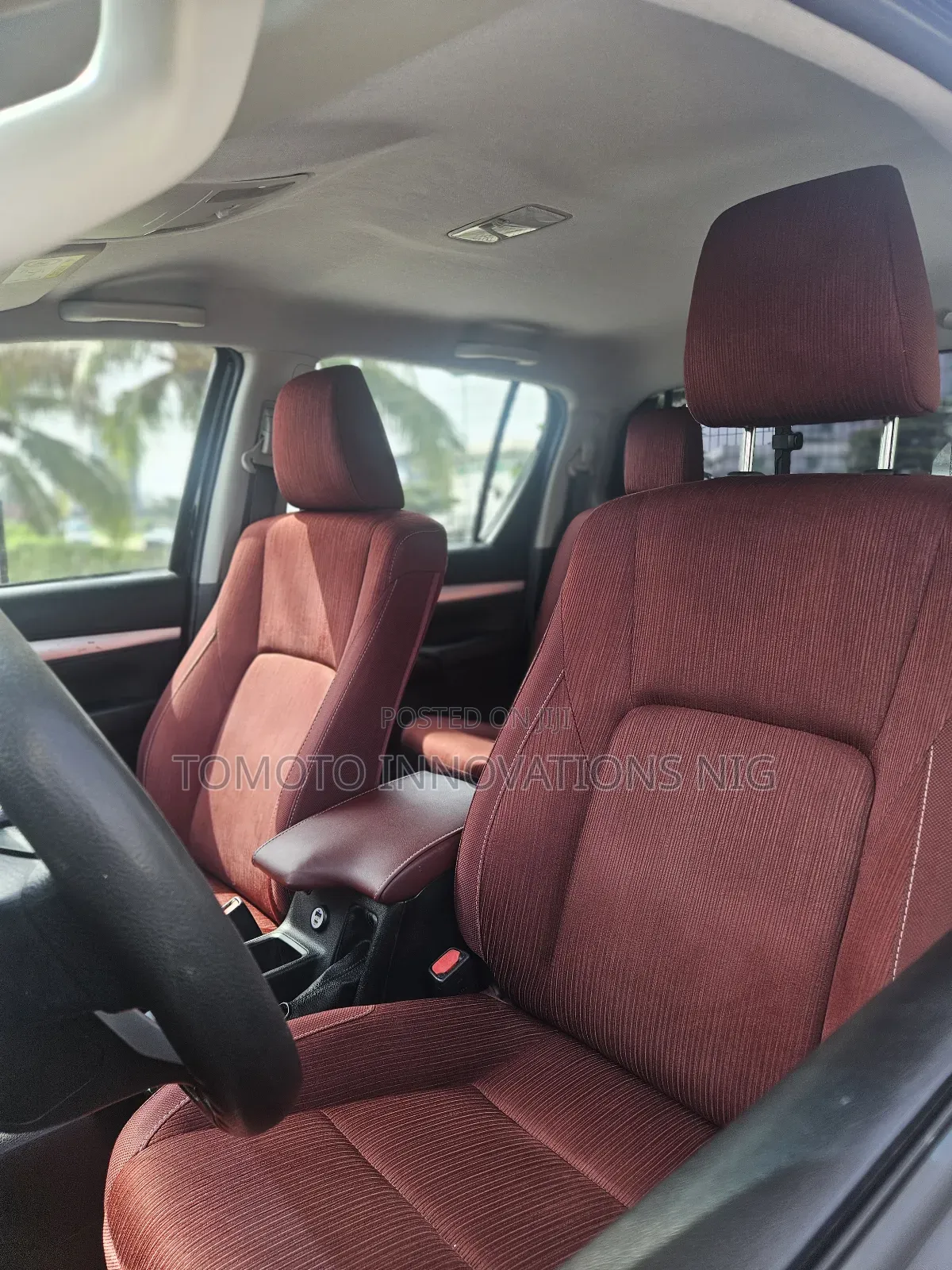 Toyota Hilux 2022 Black