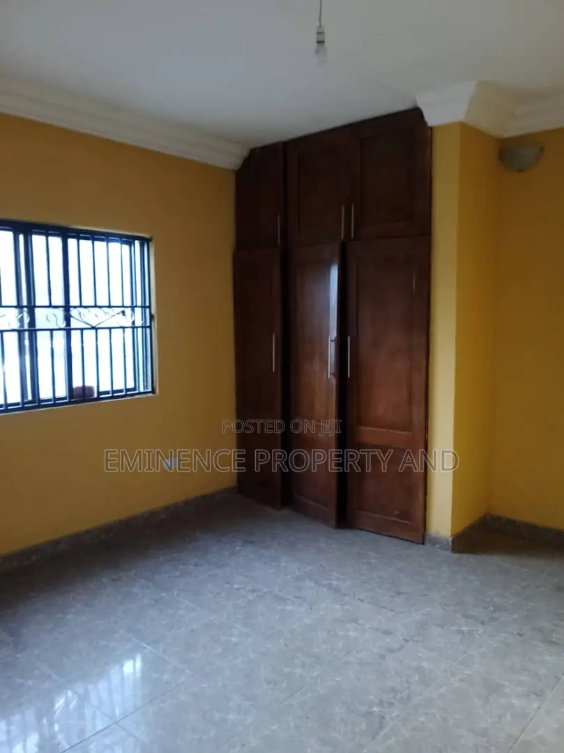 2bdrm Apartment in Awoyaya for rent