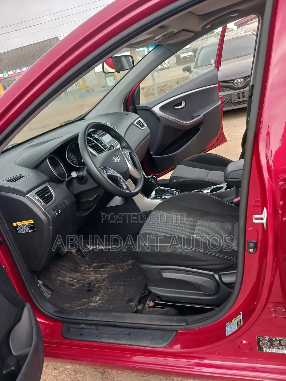 Hyundai Elantra ECO Sedan FWD (1.4L 4cyl 7A) 2017 Red