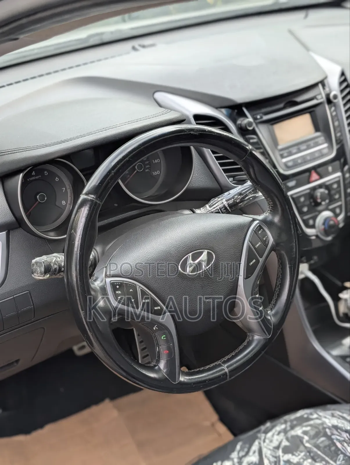 Hyundai Elantra GT 2013 Gray