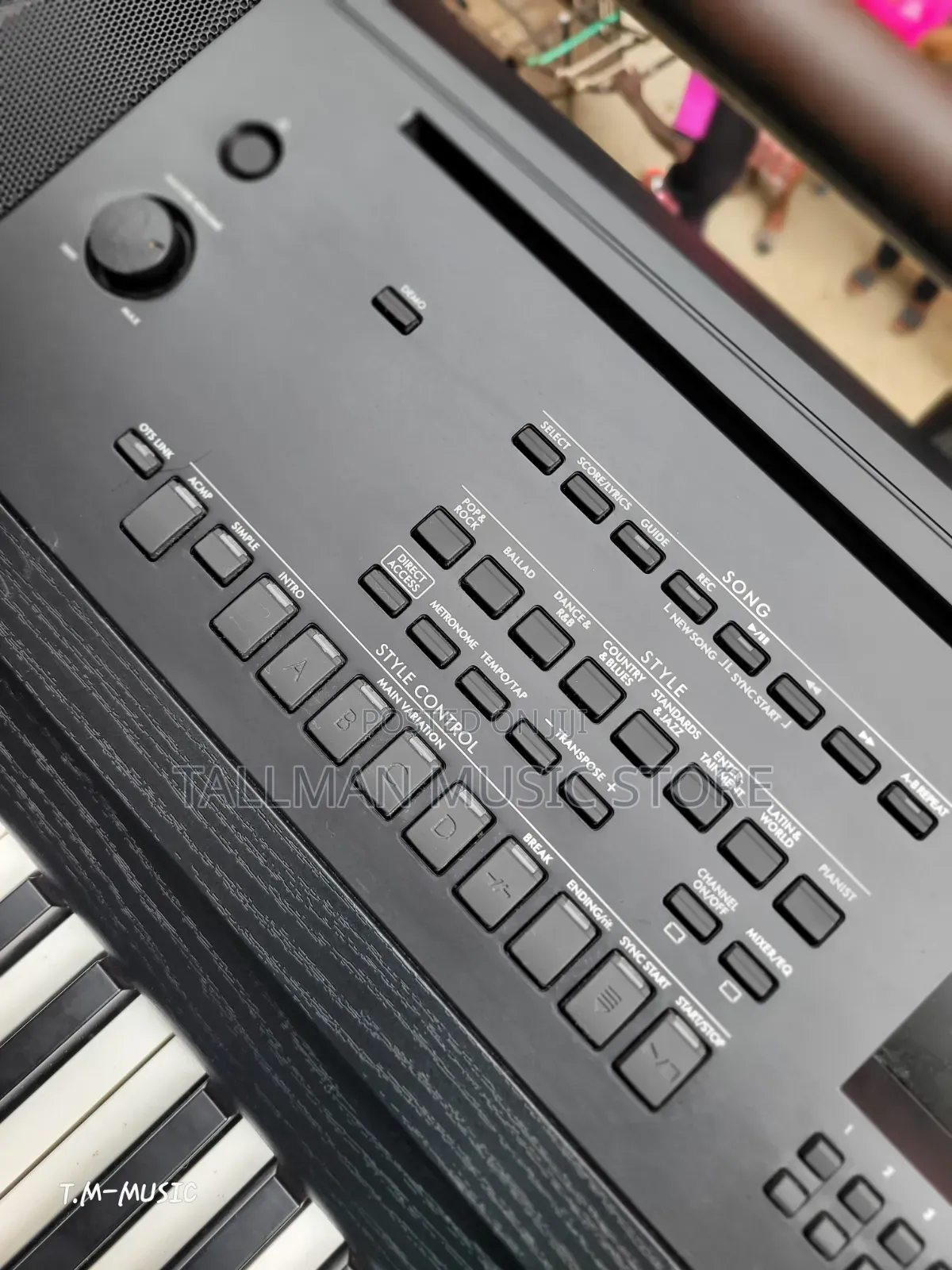 Yamaha DGX-670