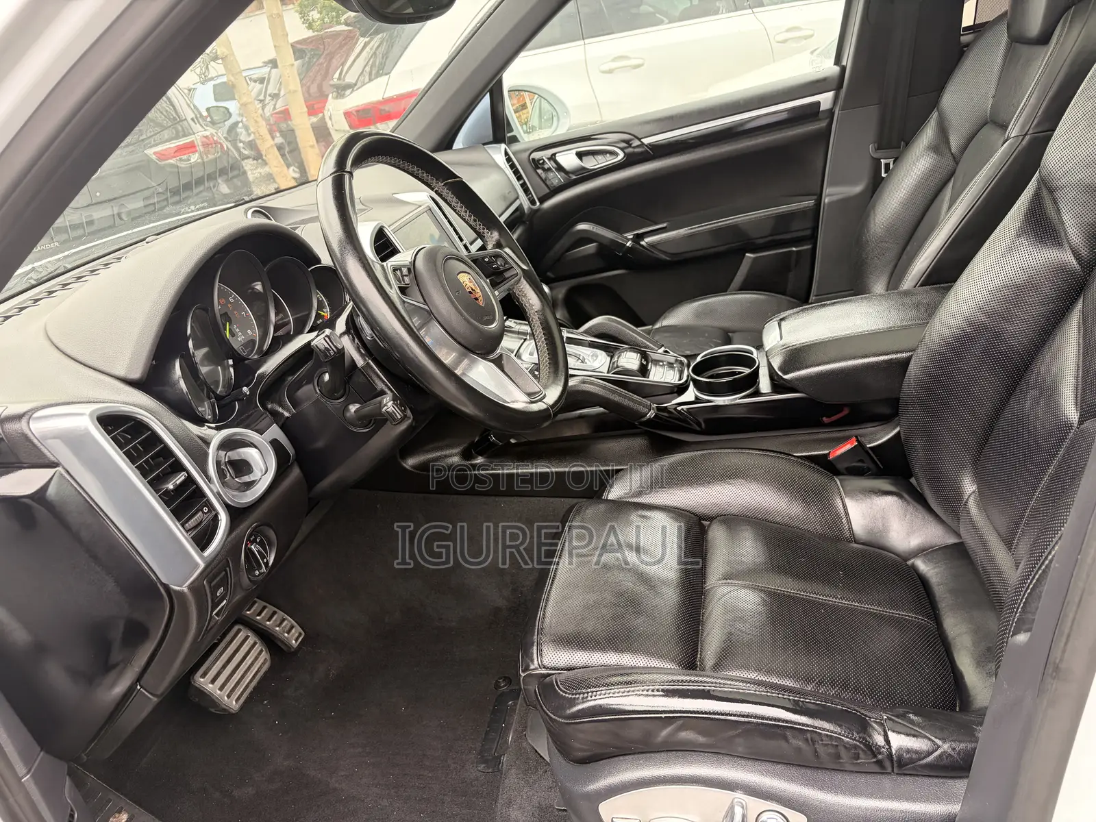 Porsche Cayenne Platinum Edition AWD 2017 White