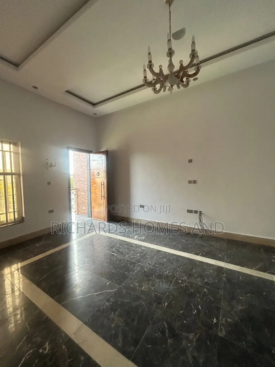 3bdrm Apartment in Banana Island for rent
