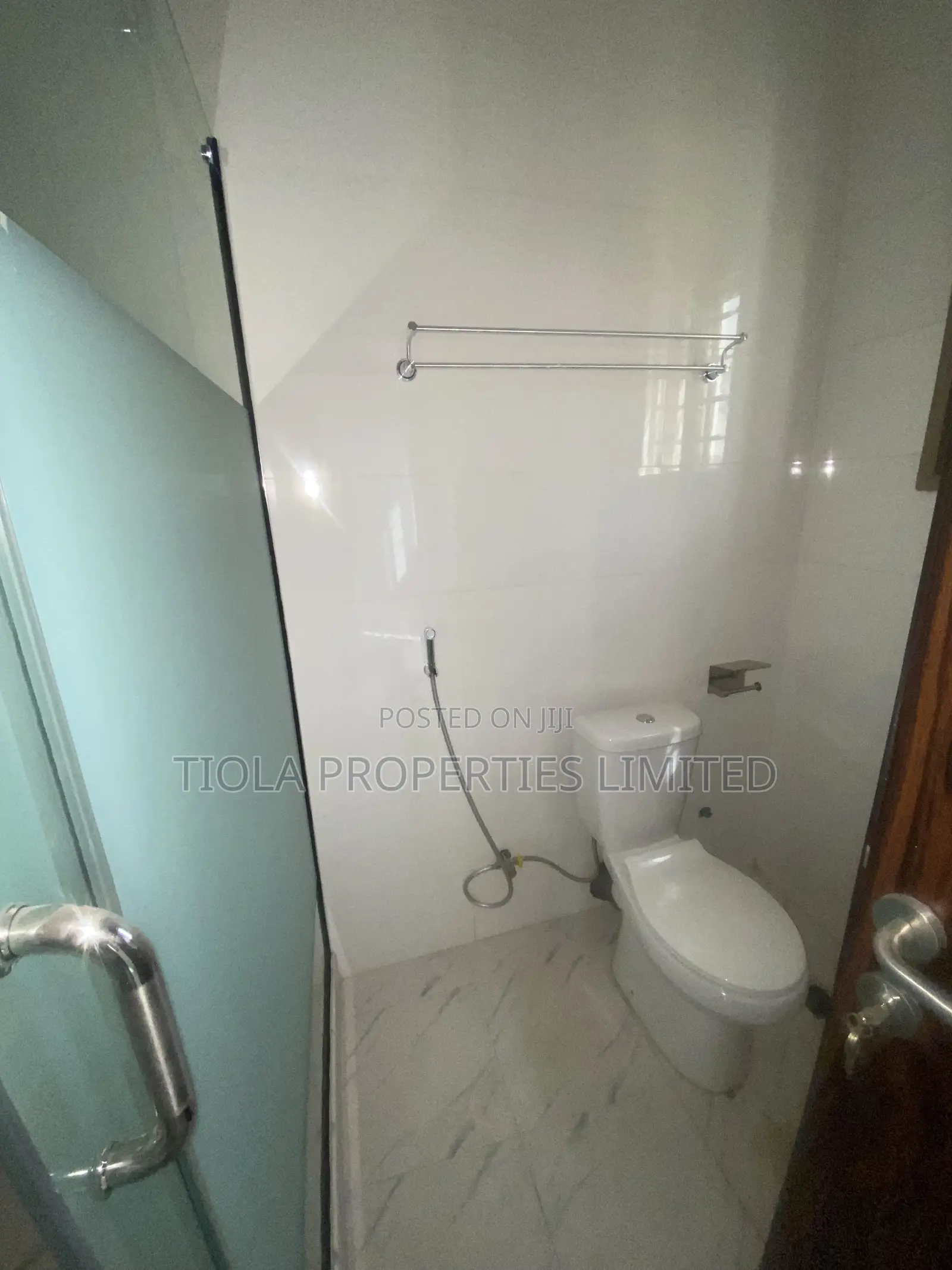 4bdrm Duplex in Summit Estate Phase, Sabon Lugbe for sale