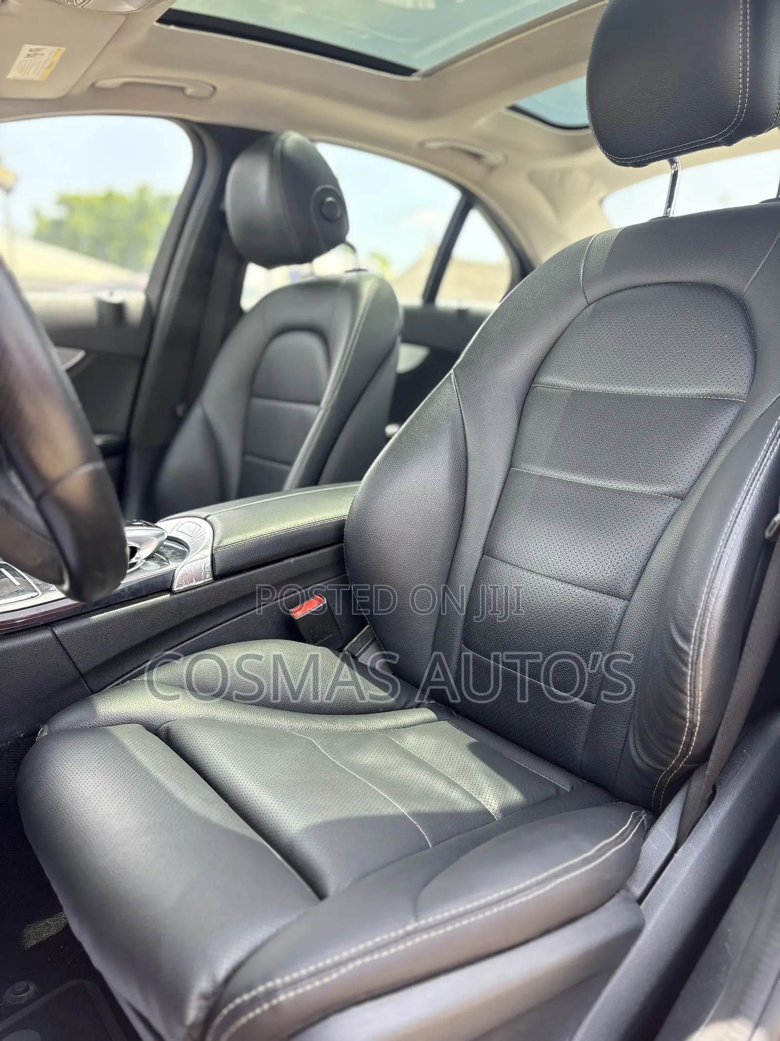 Mercedes-Benz C300 2016 Red