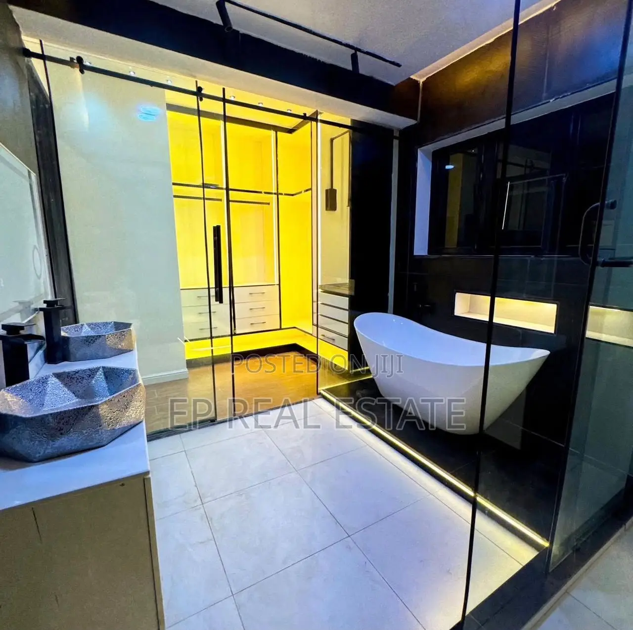 5bdrm House in Guzape District for sale