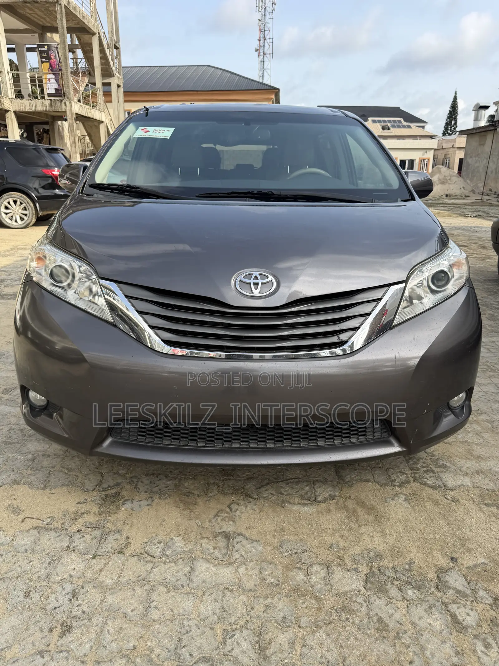 Toyota Sienna 2013 Gray