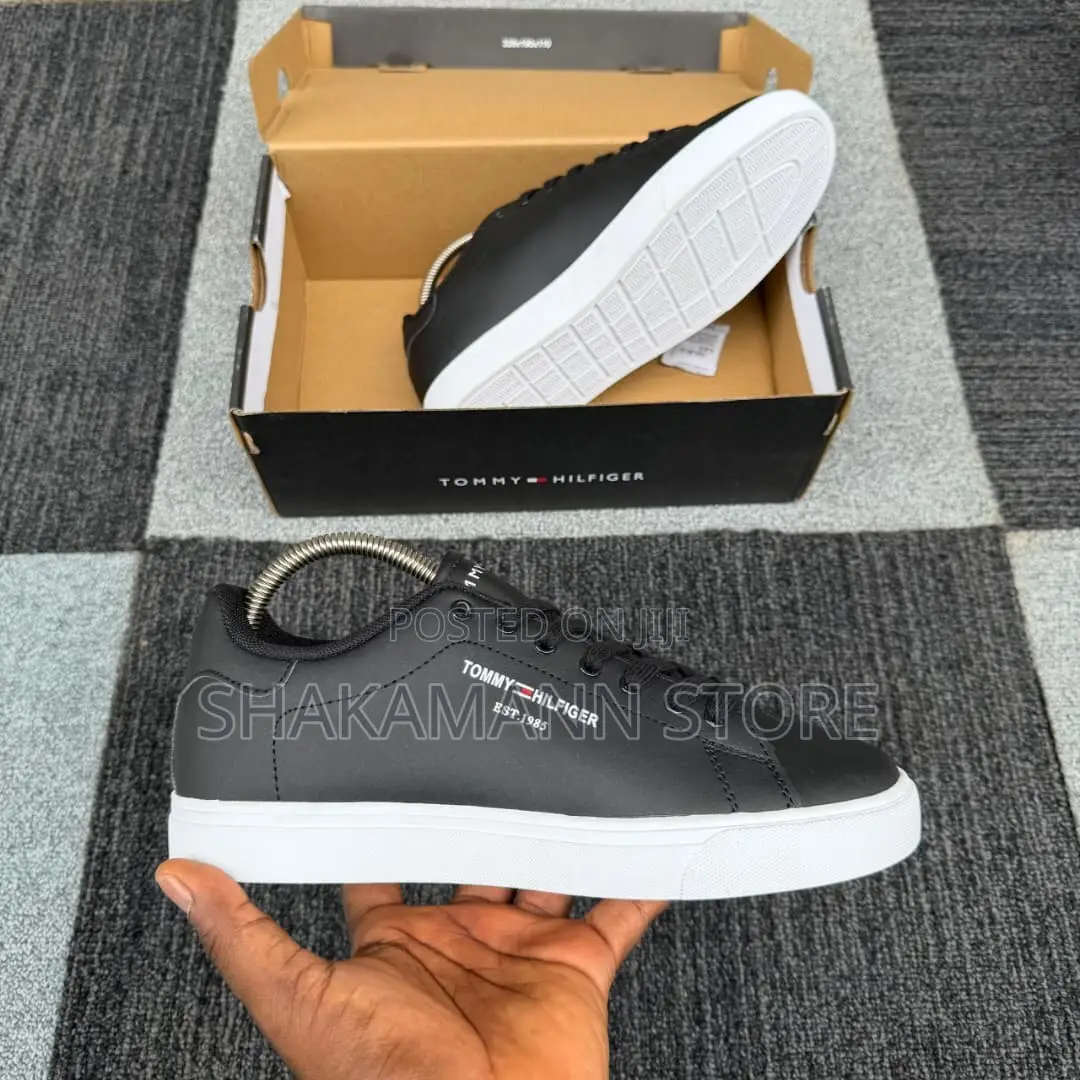 Original Tommy Hilfiger Shoes Triple Black White Sole Classics SNKS