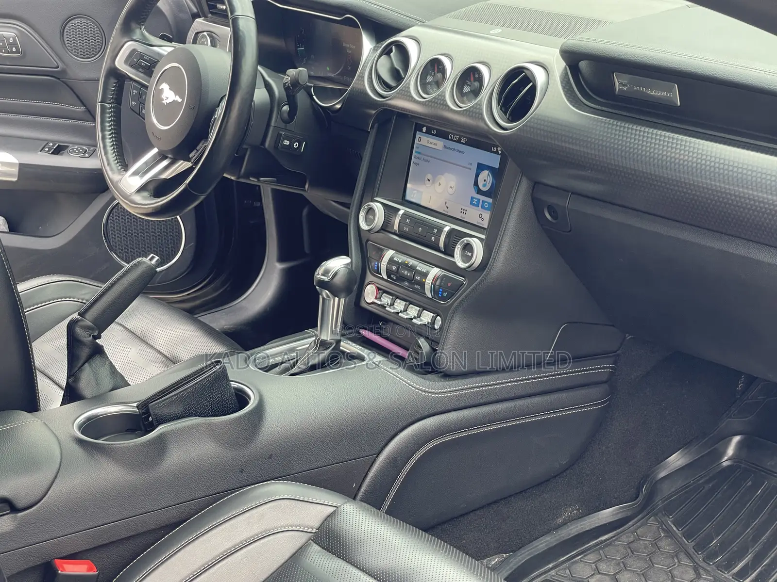 Ford Mustang 2020 Black
