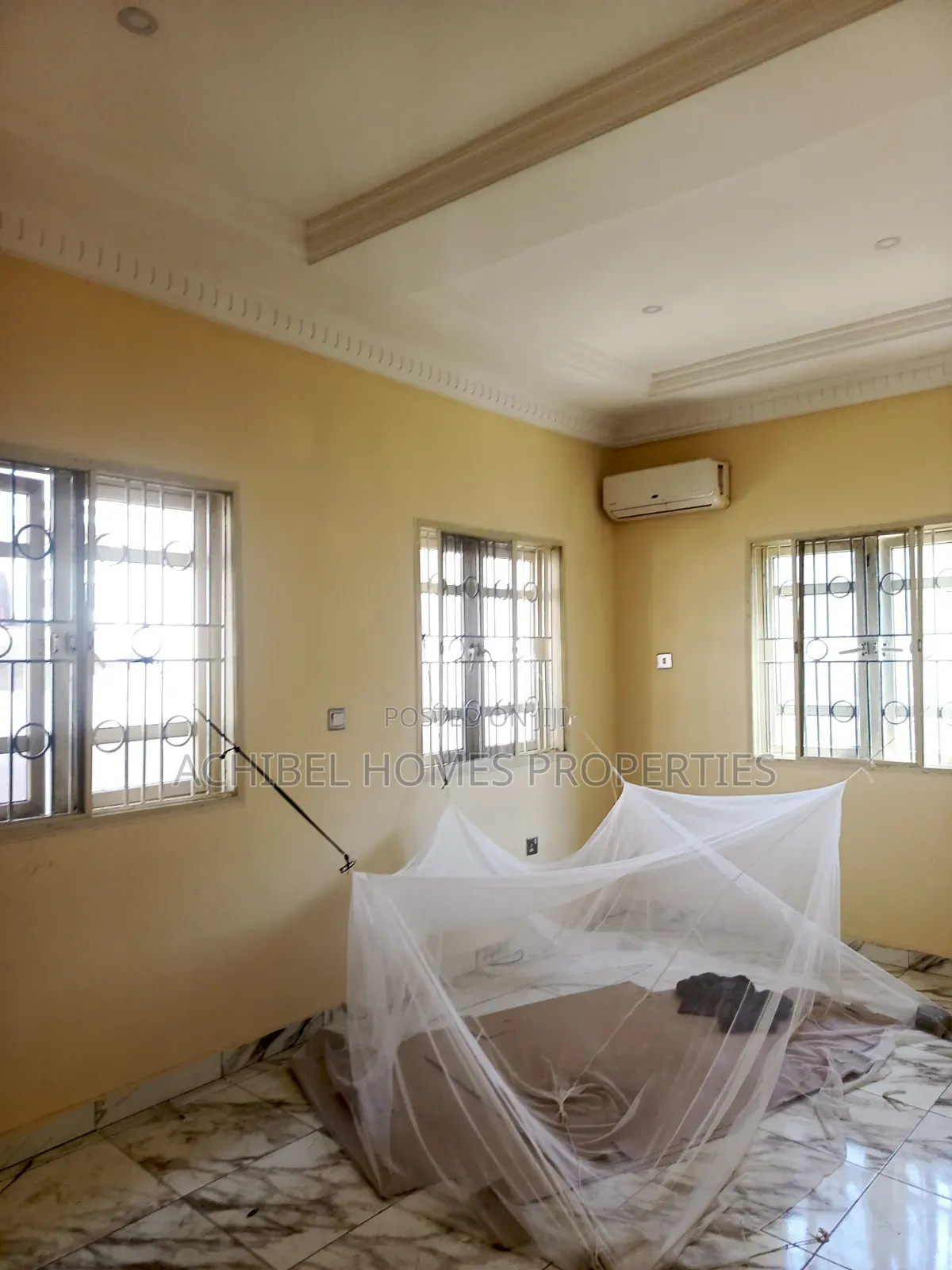 3bdrm Duplex in Ikota Villa for rent