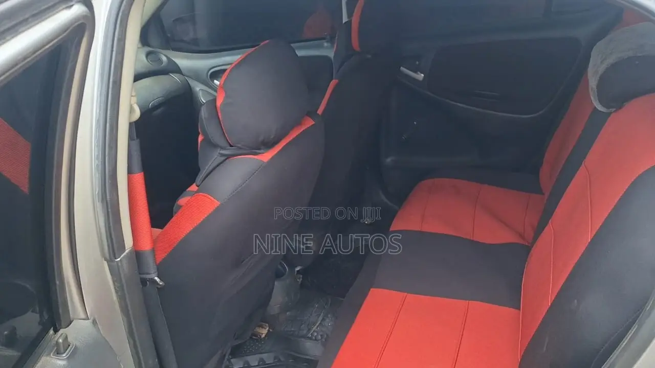 Toyota Yaris Verso 1.5 Sol 2005 Gray