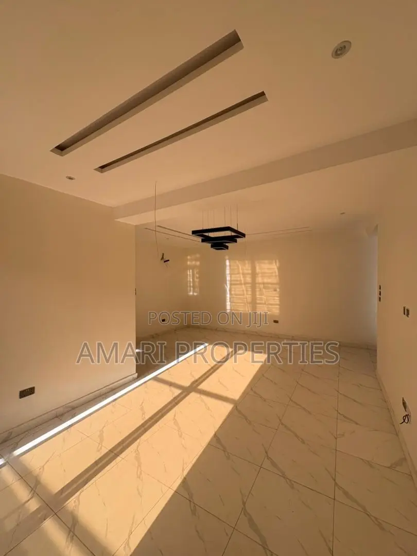 2bdrm Block of Flats in Citadel View Estate for rent