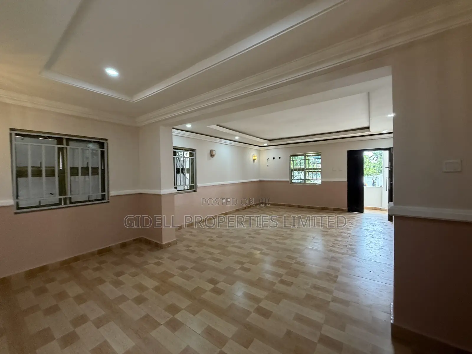 2bdrm Apartment in Wuse 2 for rent