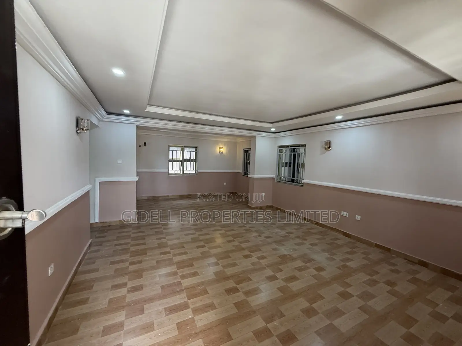 2bdrm Apartment in Wuse 2 for rent