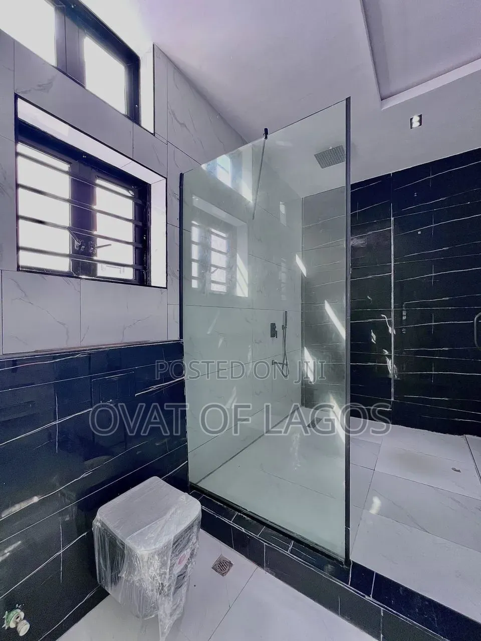 5bdrm Duplex in Orchid, Lekki Expressway for sale