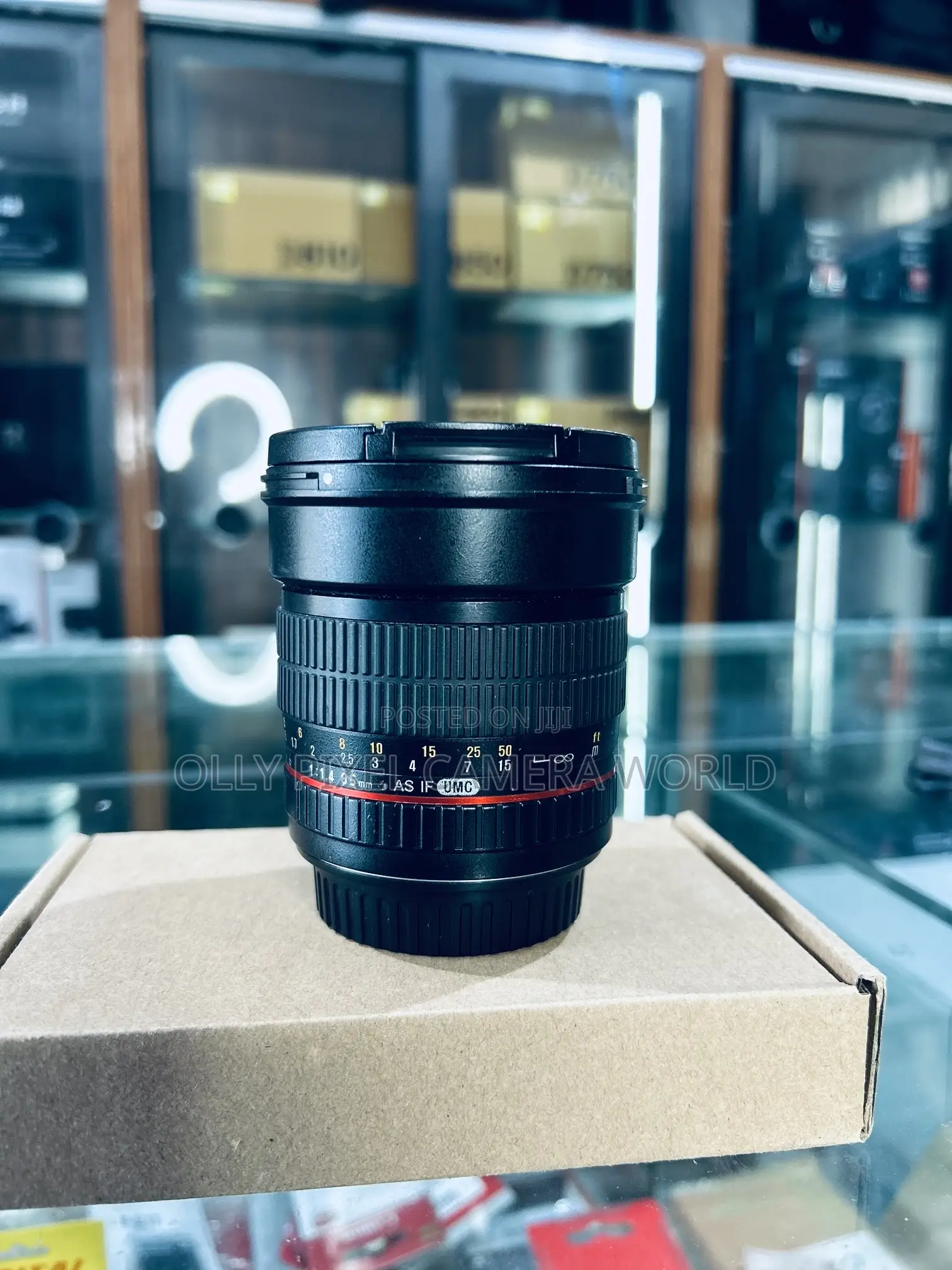 Rokinon 85mm 1.4 Canon Mount