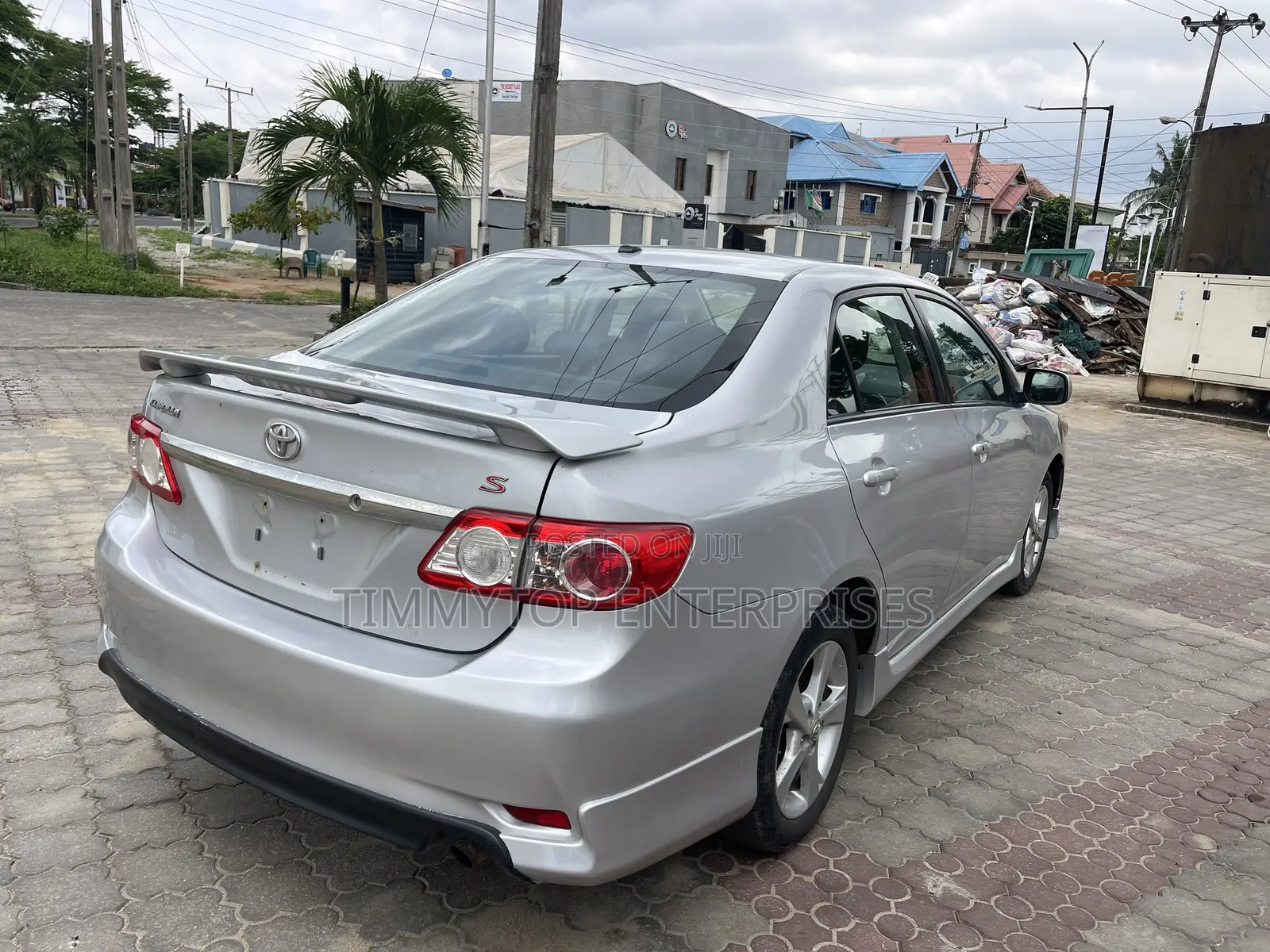 Toyota Corolla S Special Edition 4dr Sedan (1.8L 4cyl 4A) 2013 Silver