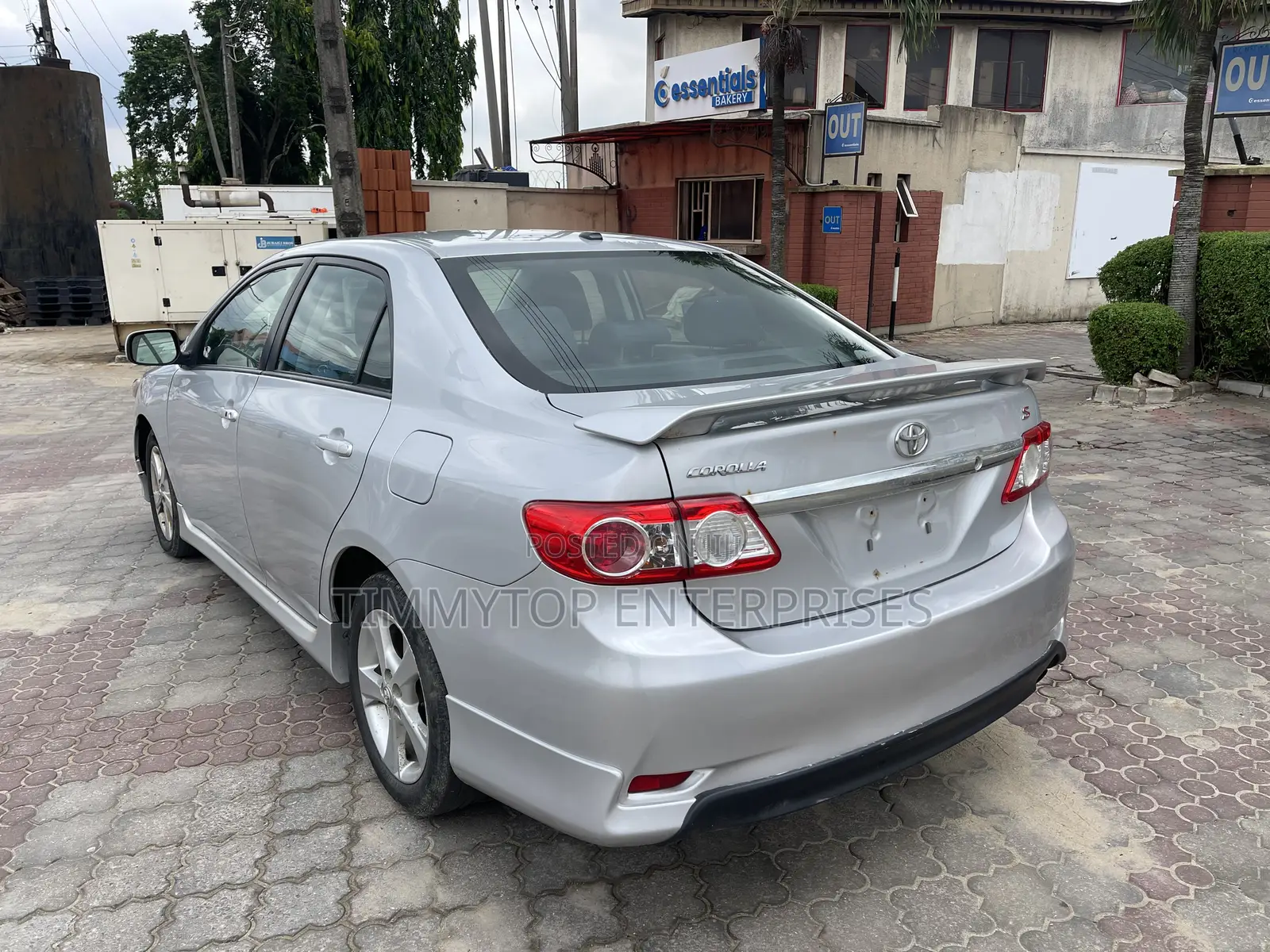 Toyota Corolla S Special Edition 4dr Sedan (1.8L 4cyl 4A) 2013 Silver