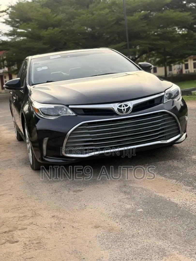 Toyota Avalon Limited Sedan FWD (3.5L 6cyl 6A) 2013 Black