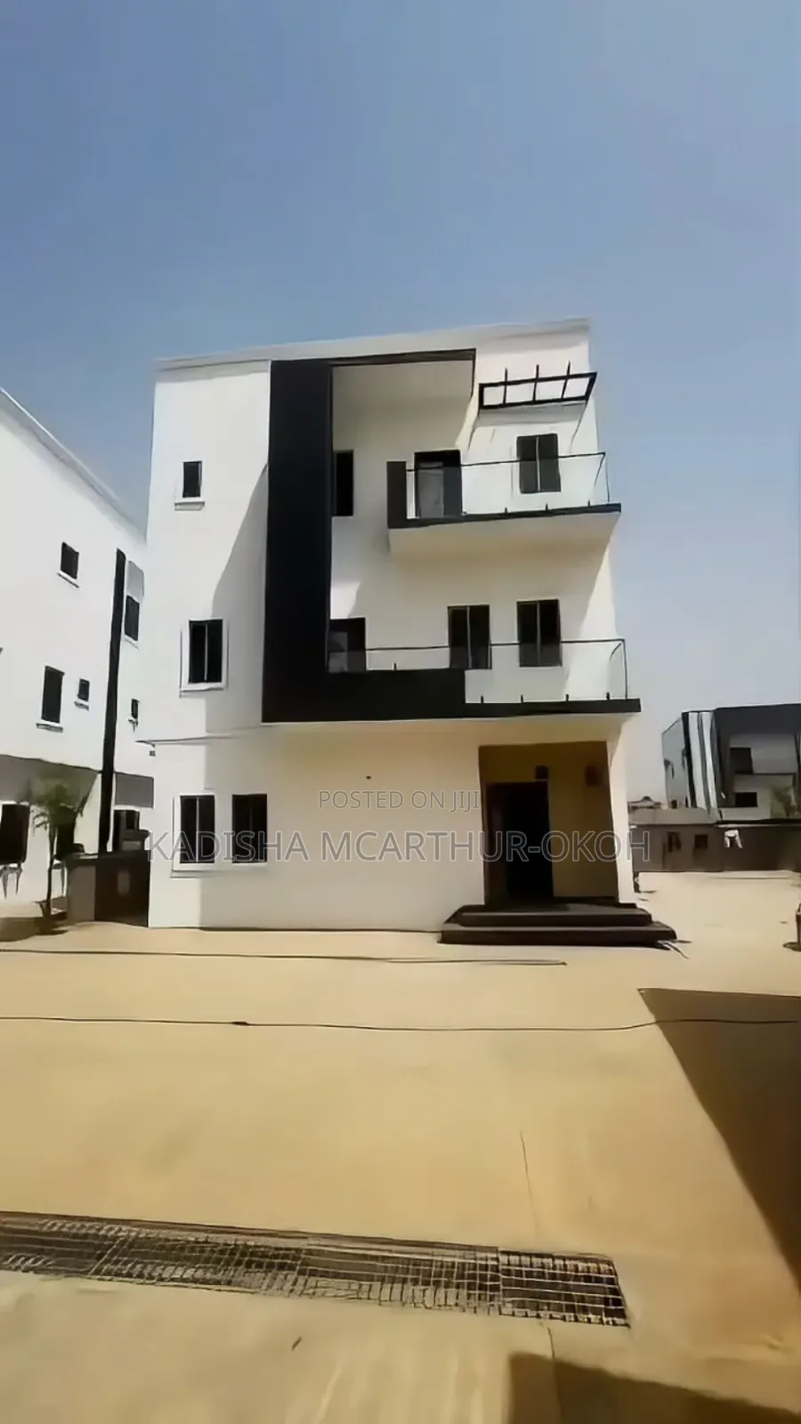 6bdrm Duplex in Jahi for sale