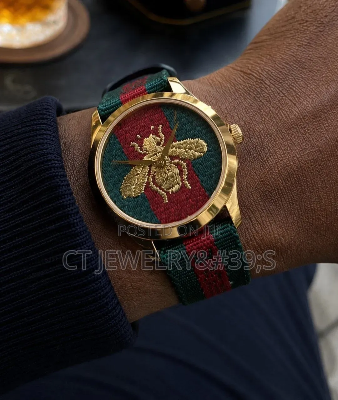 Luxury Gucci Watch Chain or Fabric Straps High in Quality