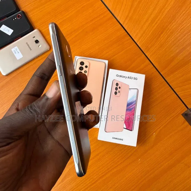 Samsung Galaxy J5 16 GB