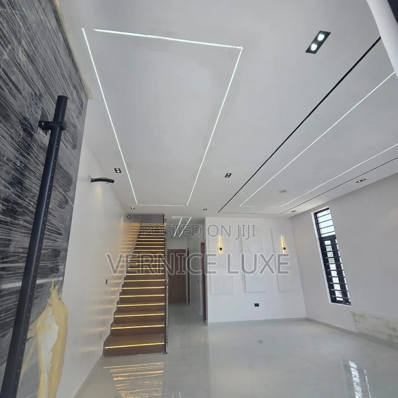 5bdrm Duplex in Sangotedo for sale